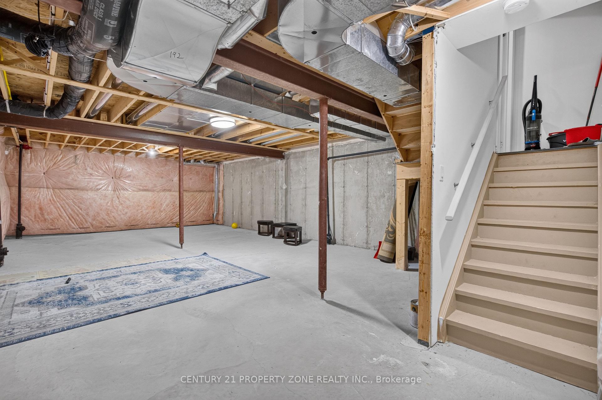 Photo 44 of 11 Selsdon Street, Brampton, Credit Valley — HOMEH