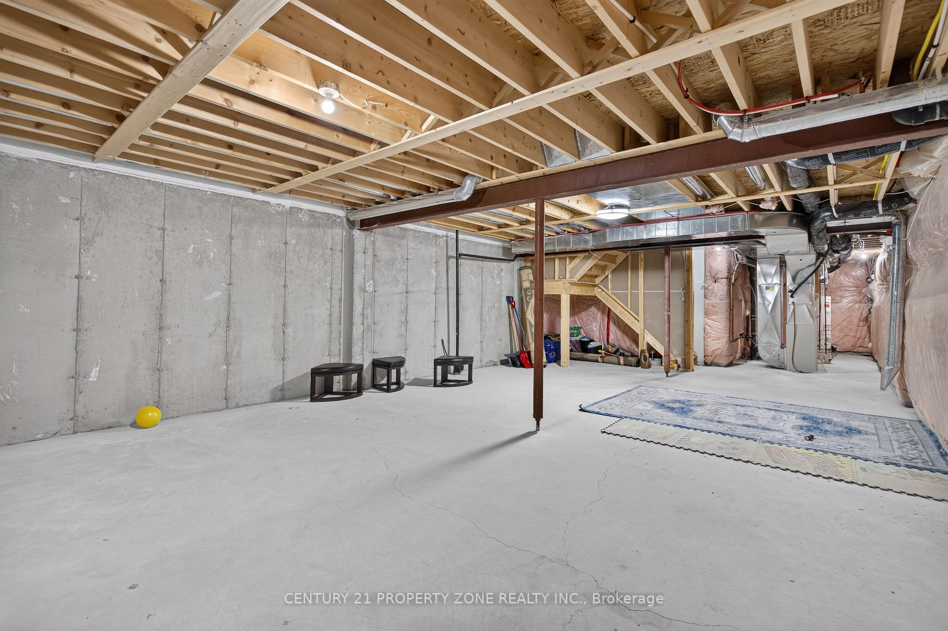 Photo 45 of 11 Selsdon Street, Brampton, Credit Valley — HOMEH