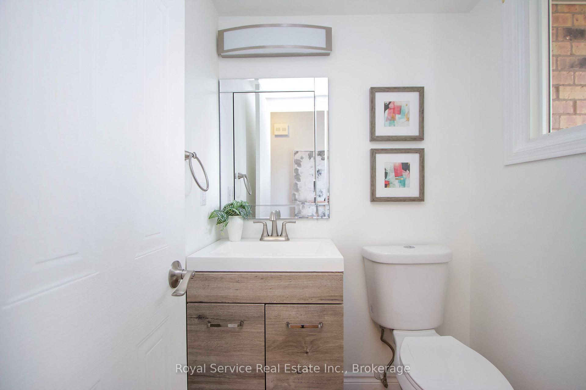 Photo 7 of 26 Sanders Drive, Port Hope — HOMEH
