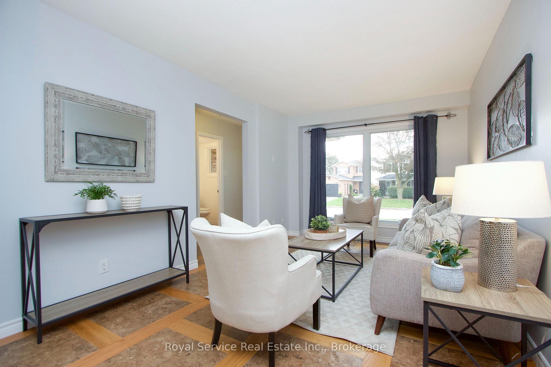 Photo 10 of 26 Sanders Drive, Port Hope — HOMEH