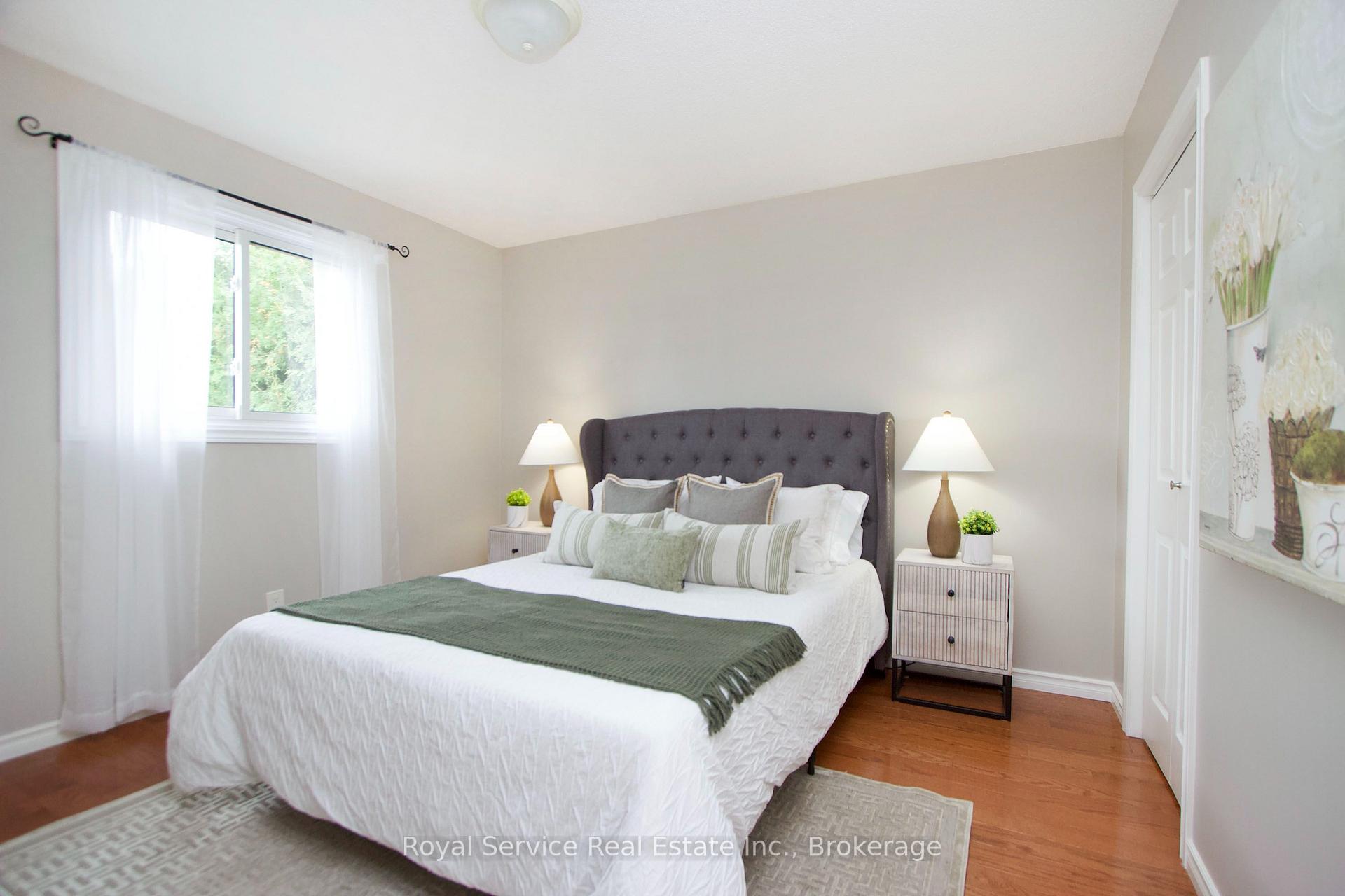 Photo 18 of 26 Sanders Drive, Port Hope — HOMEH