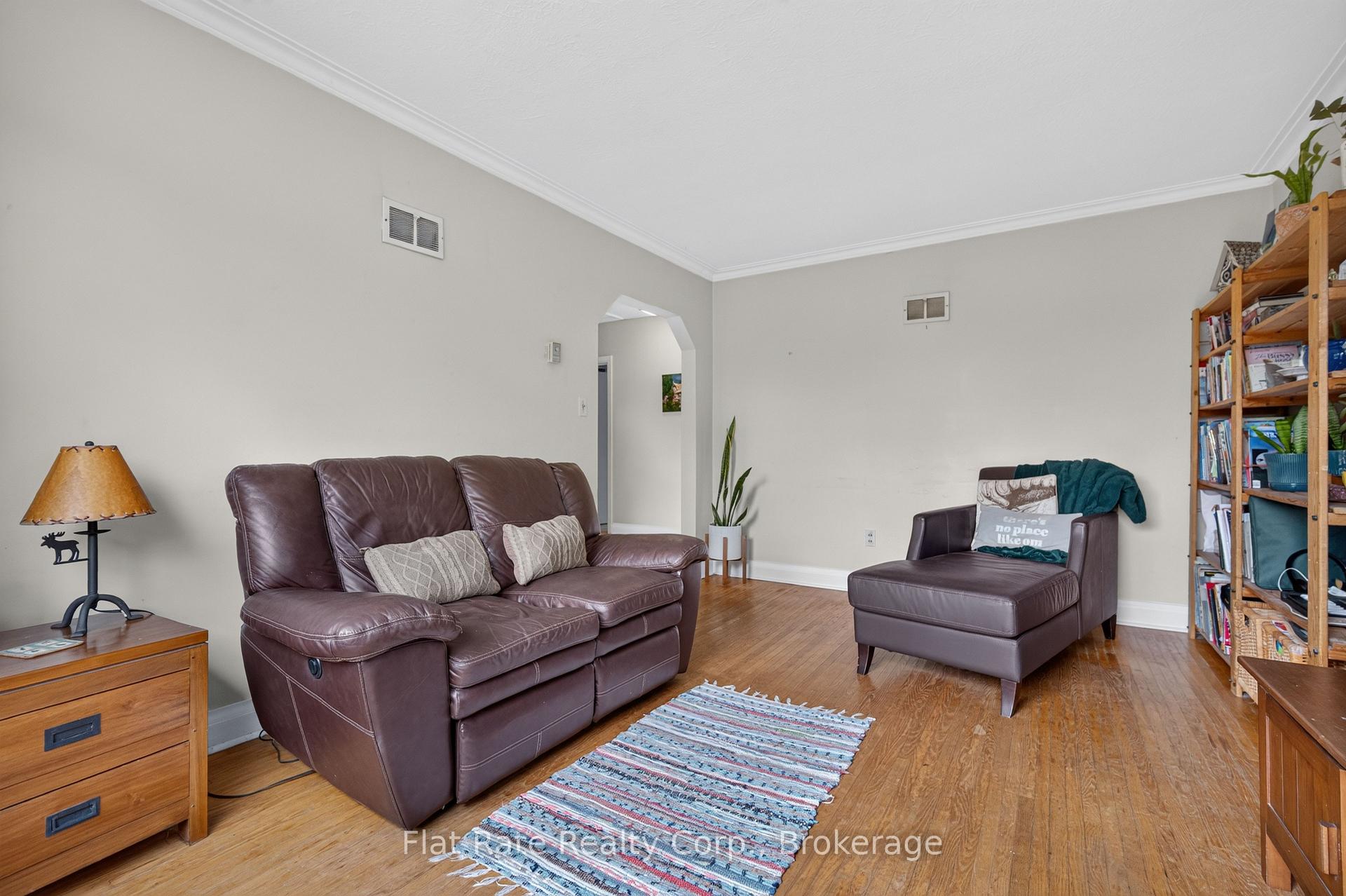 Photo 12 of 236 Gallagher Street, Peterborough, Northcrest Ward 5 — HOMEH