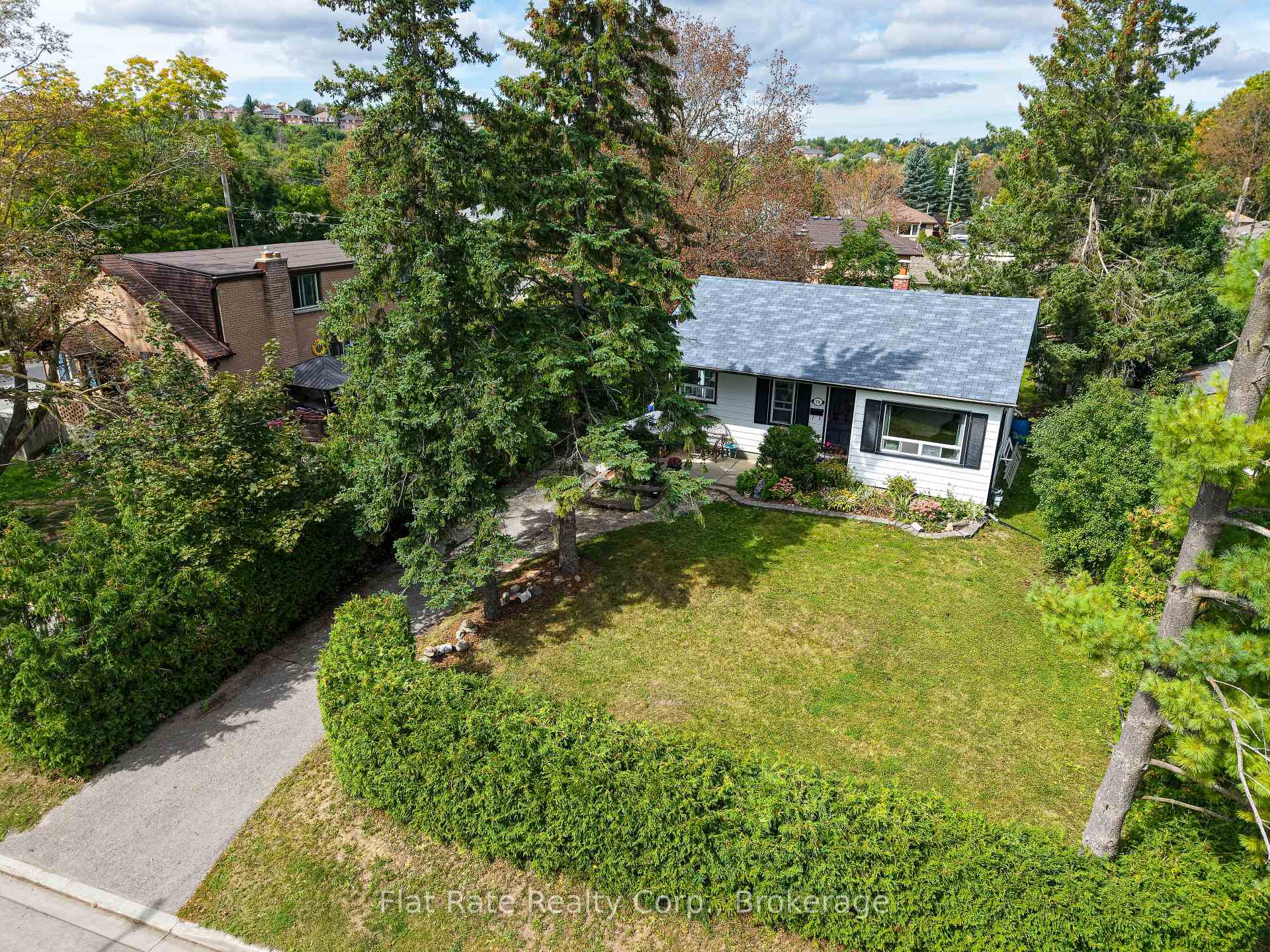 Photo 31 of 236 Gallagher Street, Peterborough, Northcrest Ward 5 — HOMEH