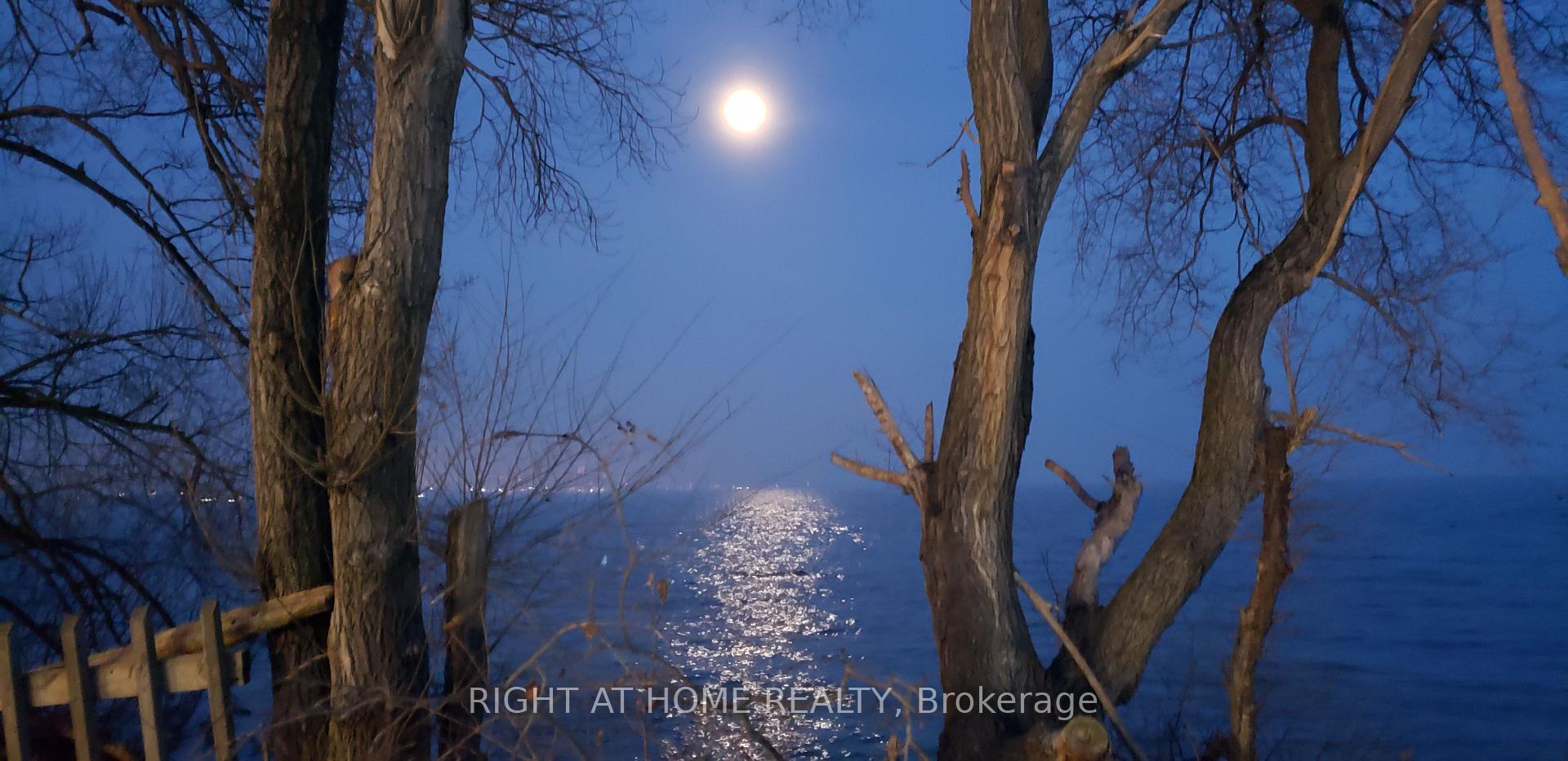 Photo 7 of Unit 105, 2 Royal York Road, Etobicoke, Mimico — HOMEH