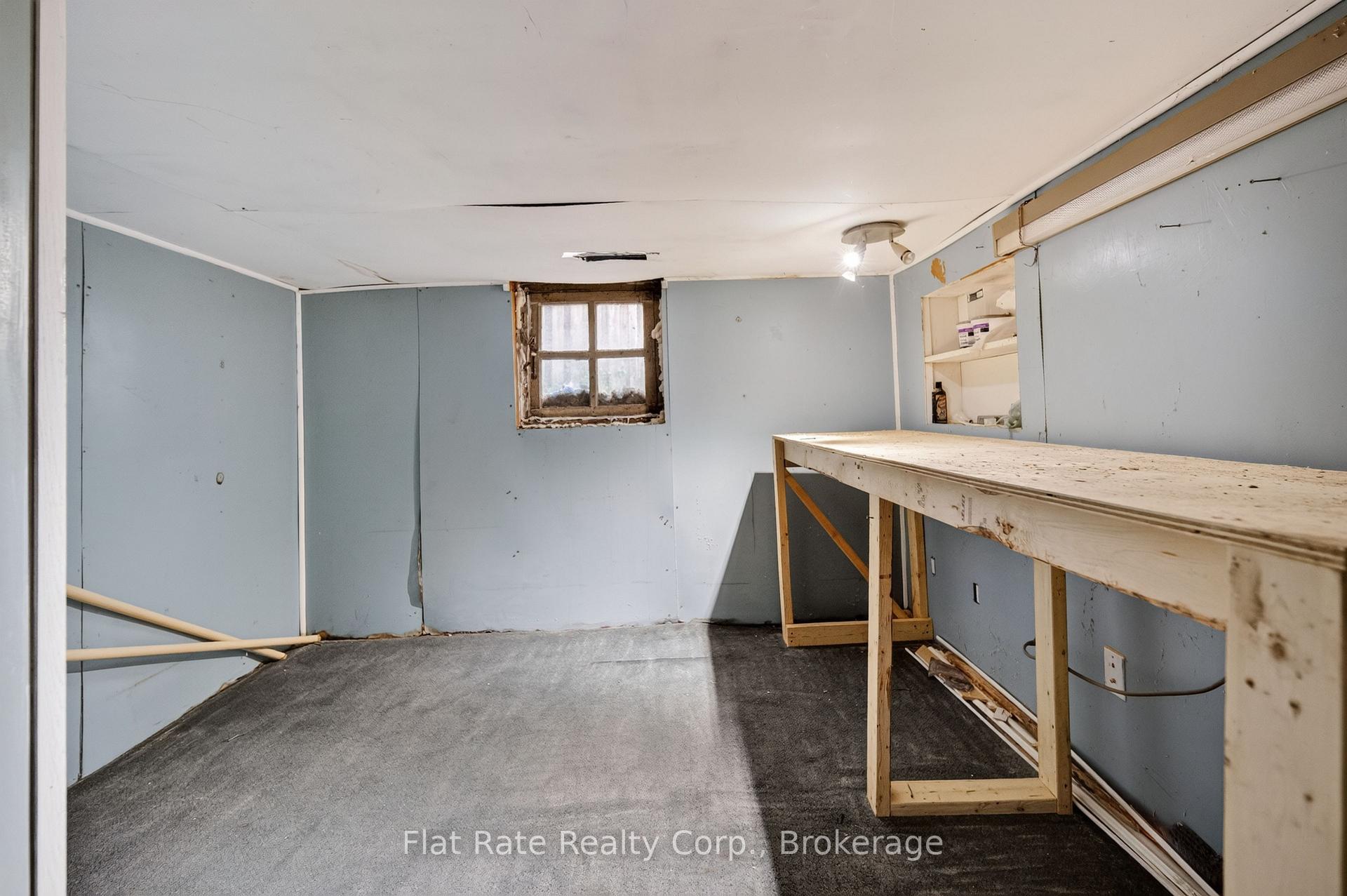 Photo 25 of 398 Edison Avenue, Peterborough, Otonabee Ward 1 — HOMEH