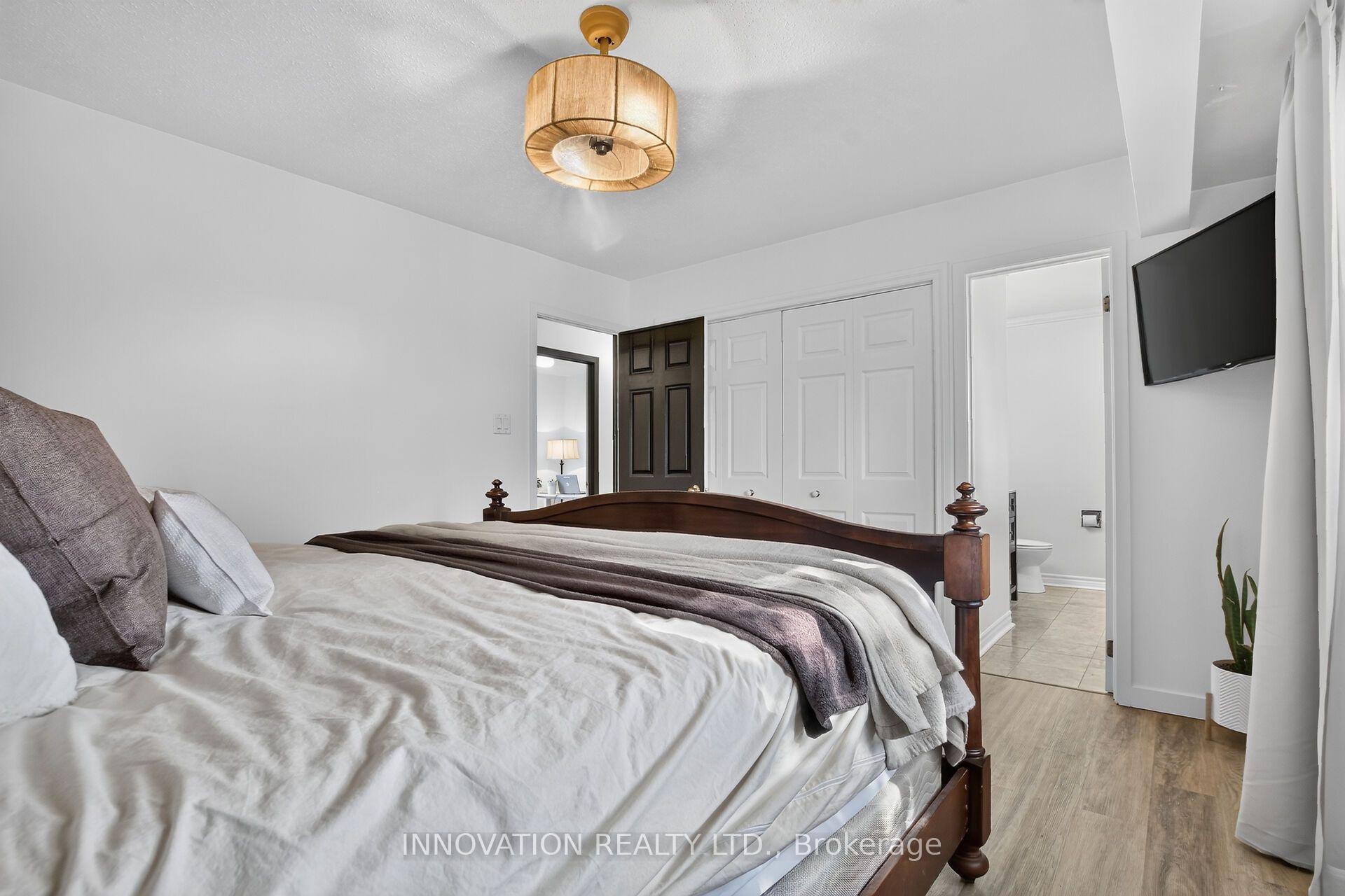 Photo 14 of 8 Dogwood Drive, Ottawa, Munster — HOMEH