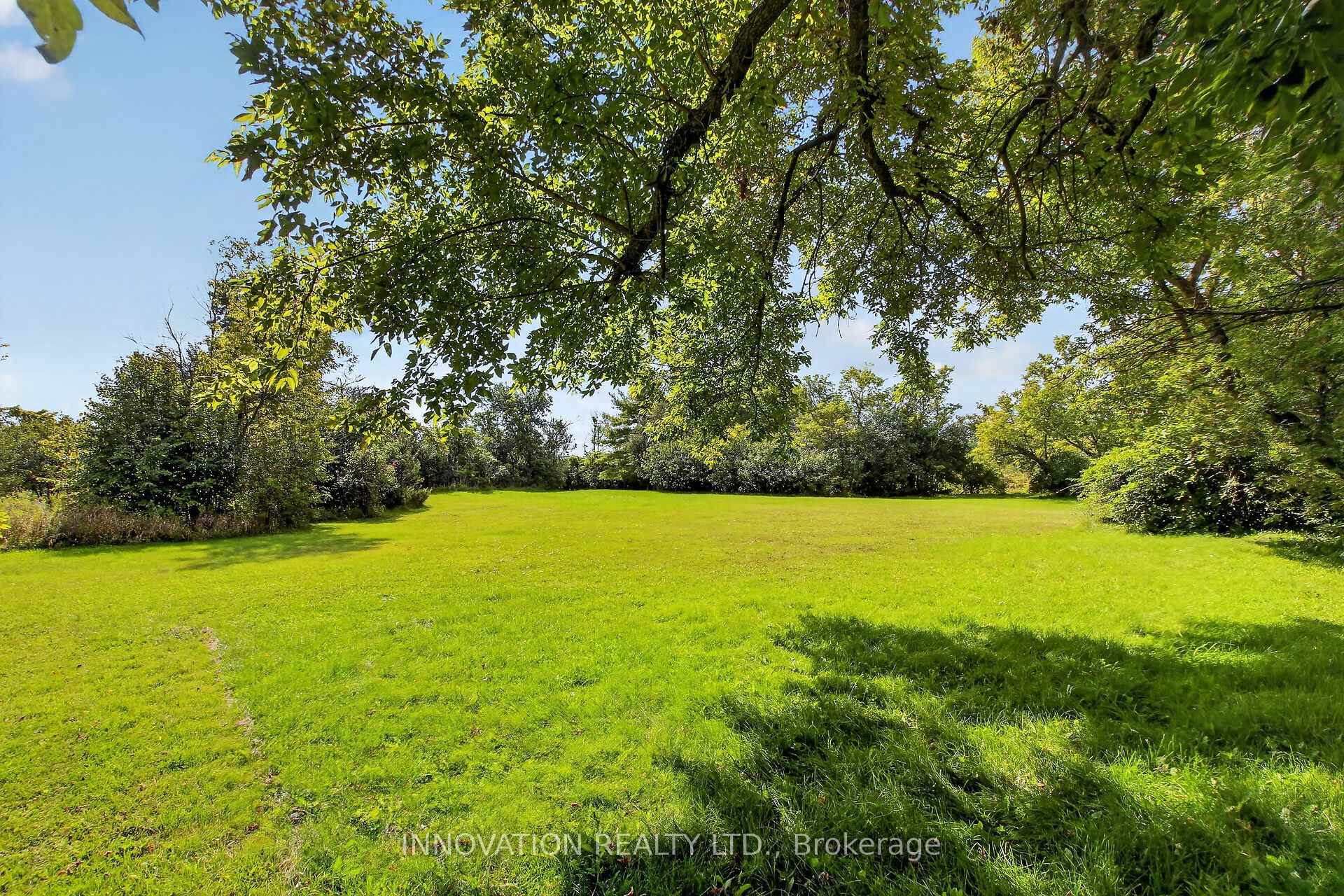 Photo 37 of 8 Dogwood Drive, Ottawa, Munster — HOMEH