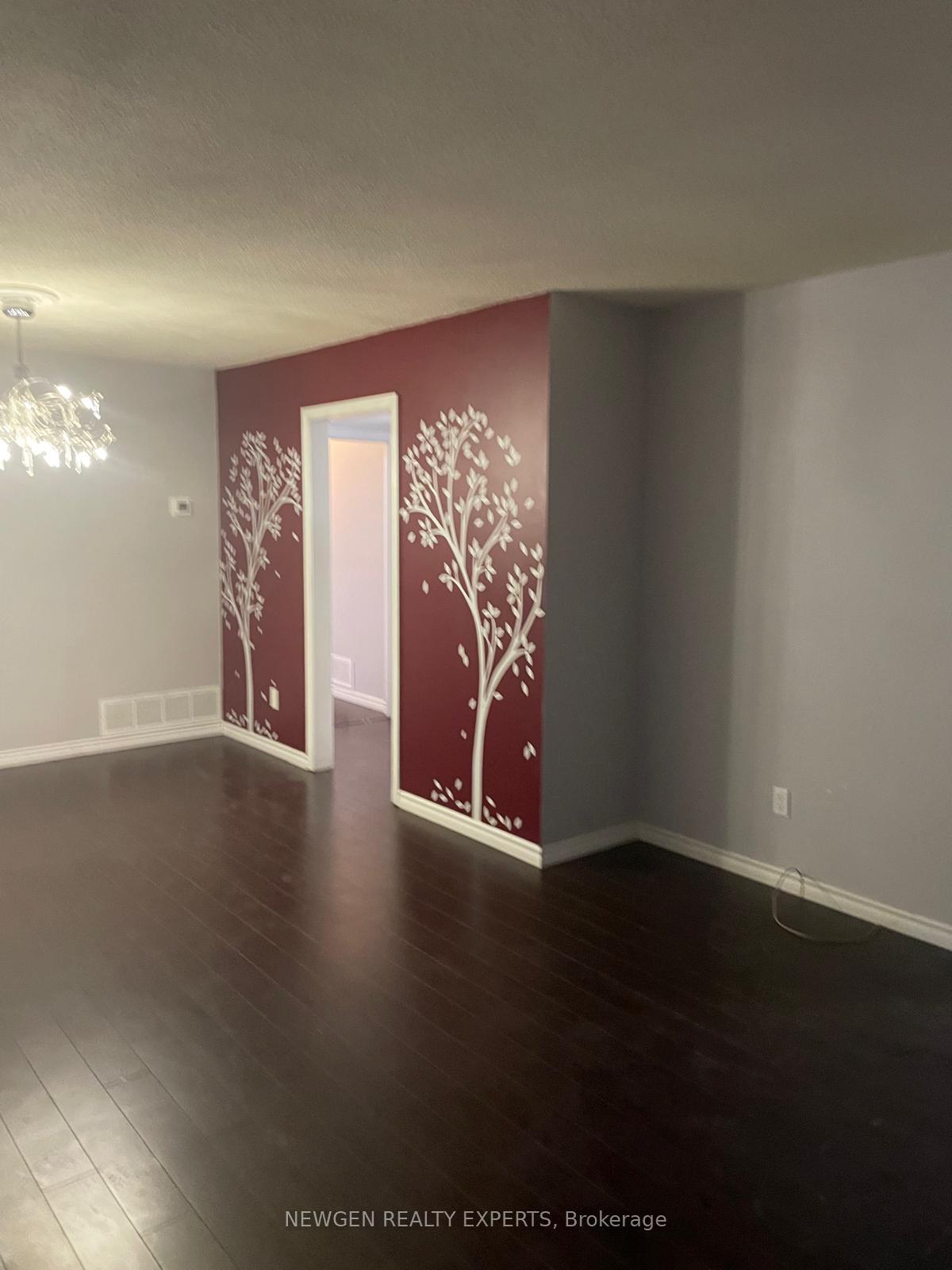 Photo 4 of 28 Royal Salisbury Way, Brampton, Madoc — HOMEH