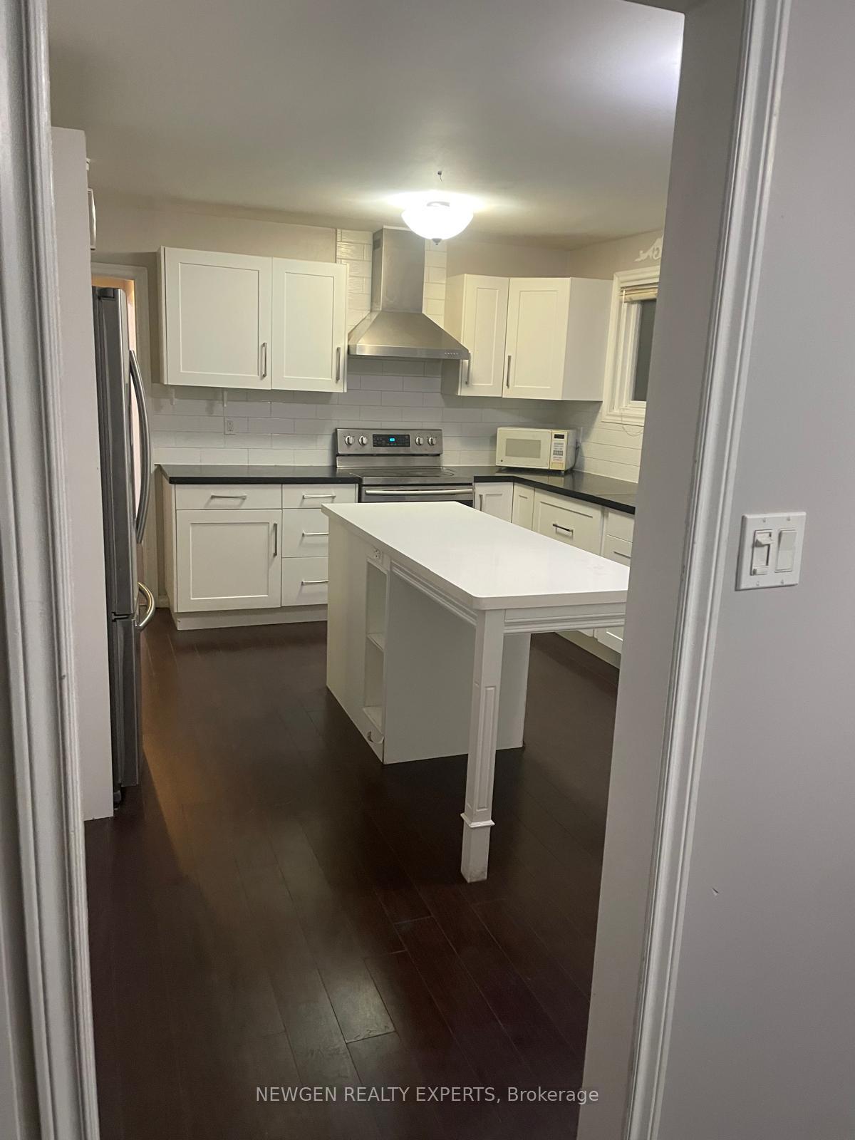 Photo 7 of 28 Royal Salisbury Way, Brampton, Madoc — HOMEH