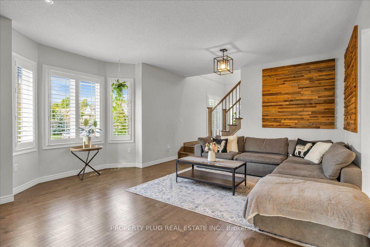 Photo 8 of 97 Marshall Drive, Guelph, Grange Road — HOMEH