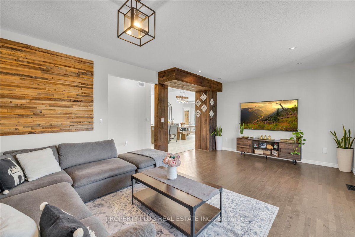 Photo 9 of 97 Marshall Drive, Guelph, Grange Road — HOMEH