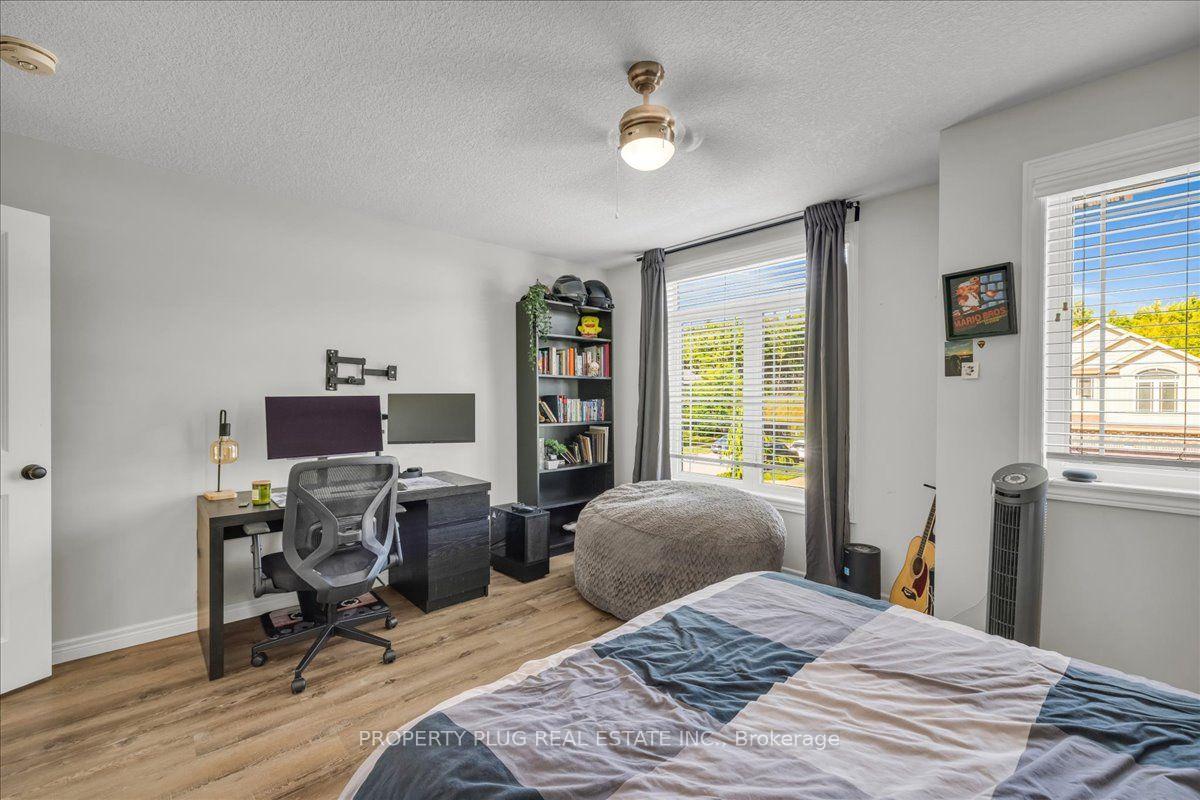 Photo 23 of 97 Marshall Drive, Guelph, Grange Road — HOMEH