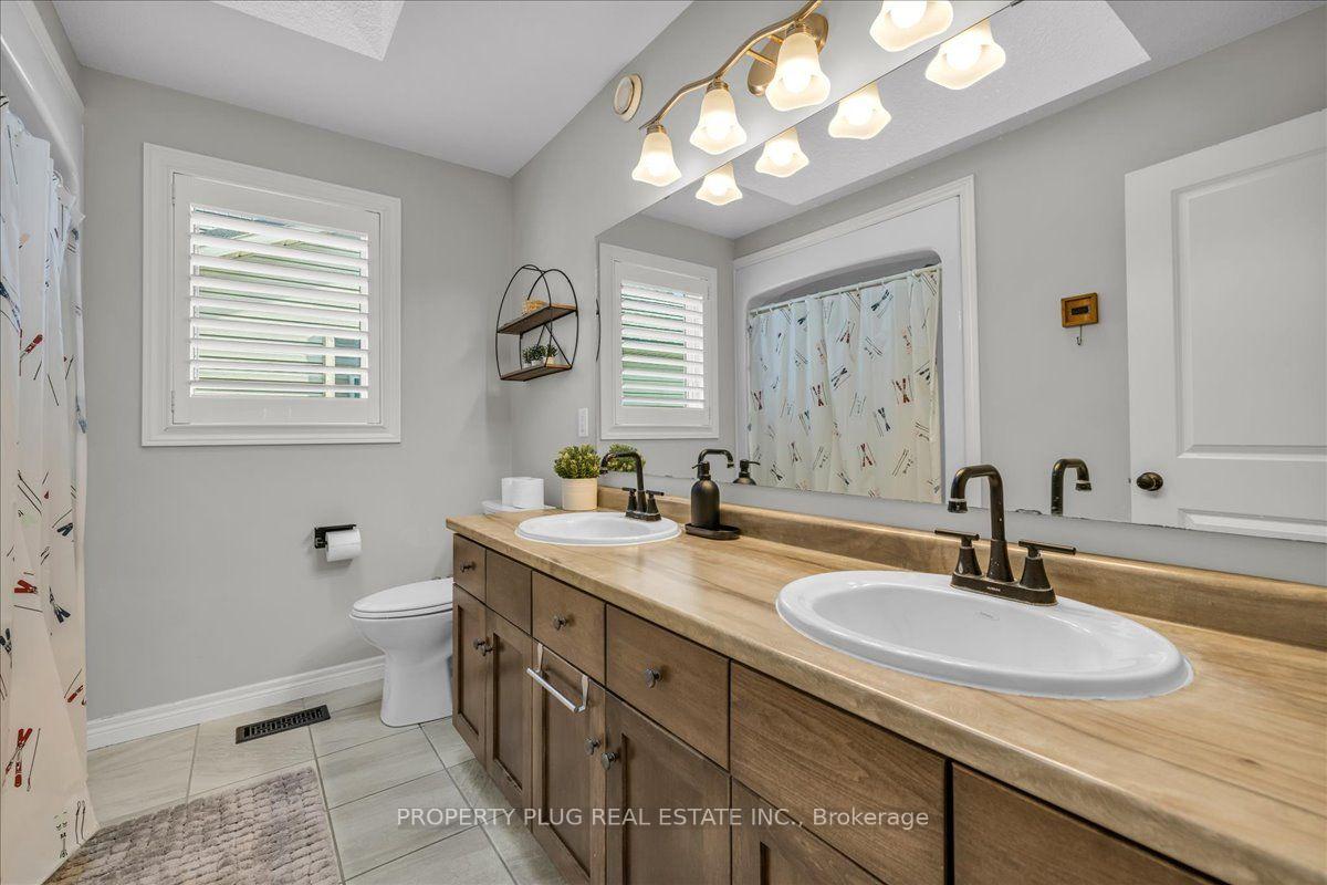 Photo 24 of 97 Marshall Drive, Guelph, Grange Road — HOMEH
