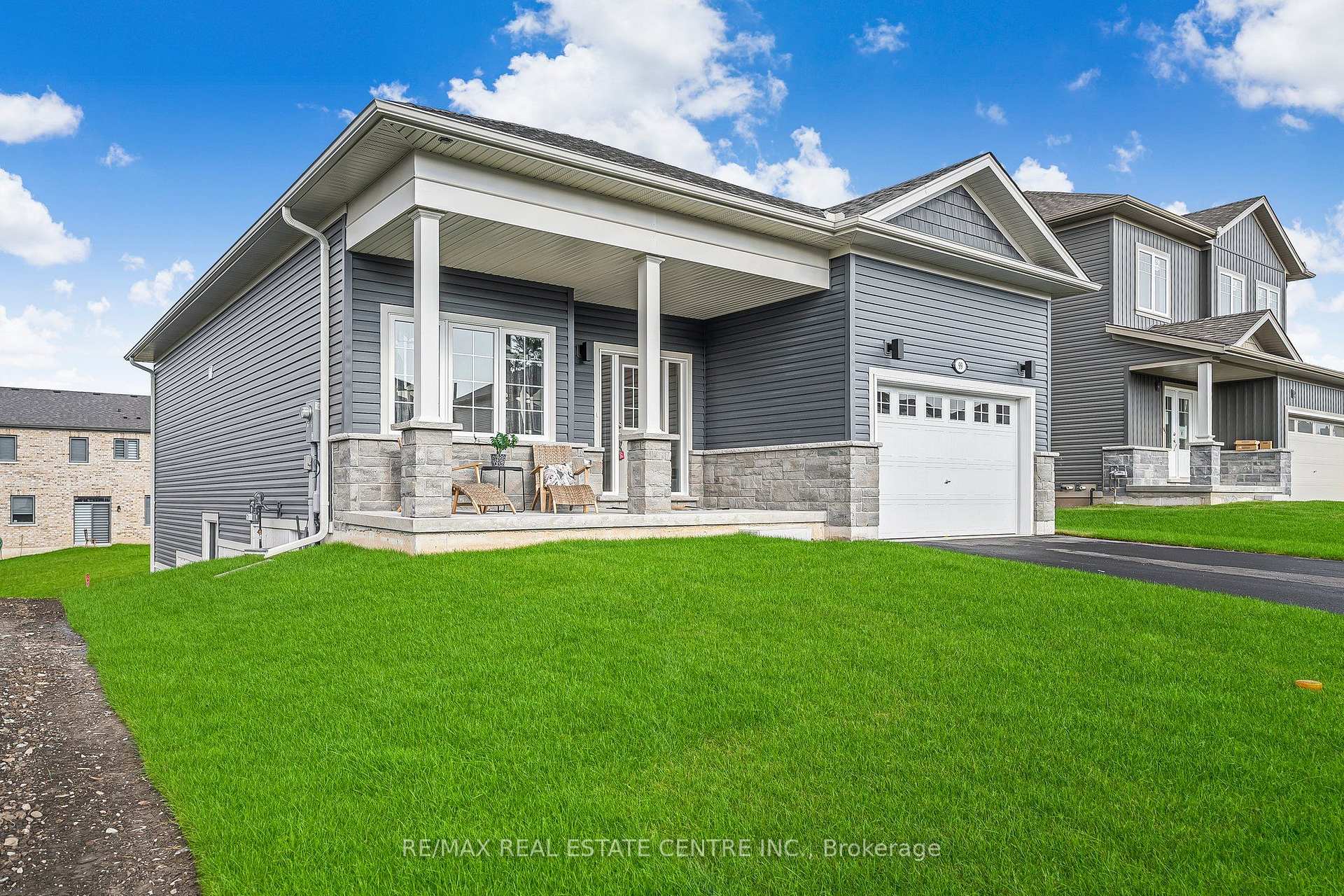 Photo 2 of 99 Hillcrest Road, Port Colborne, Main Street — HOMEH
