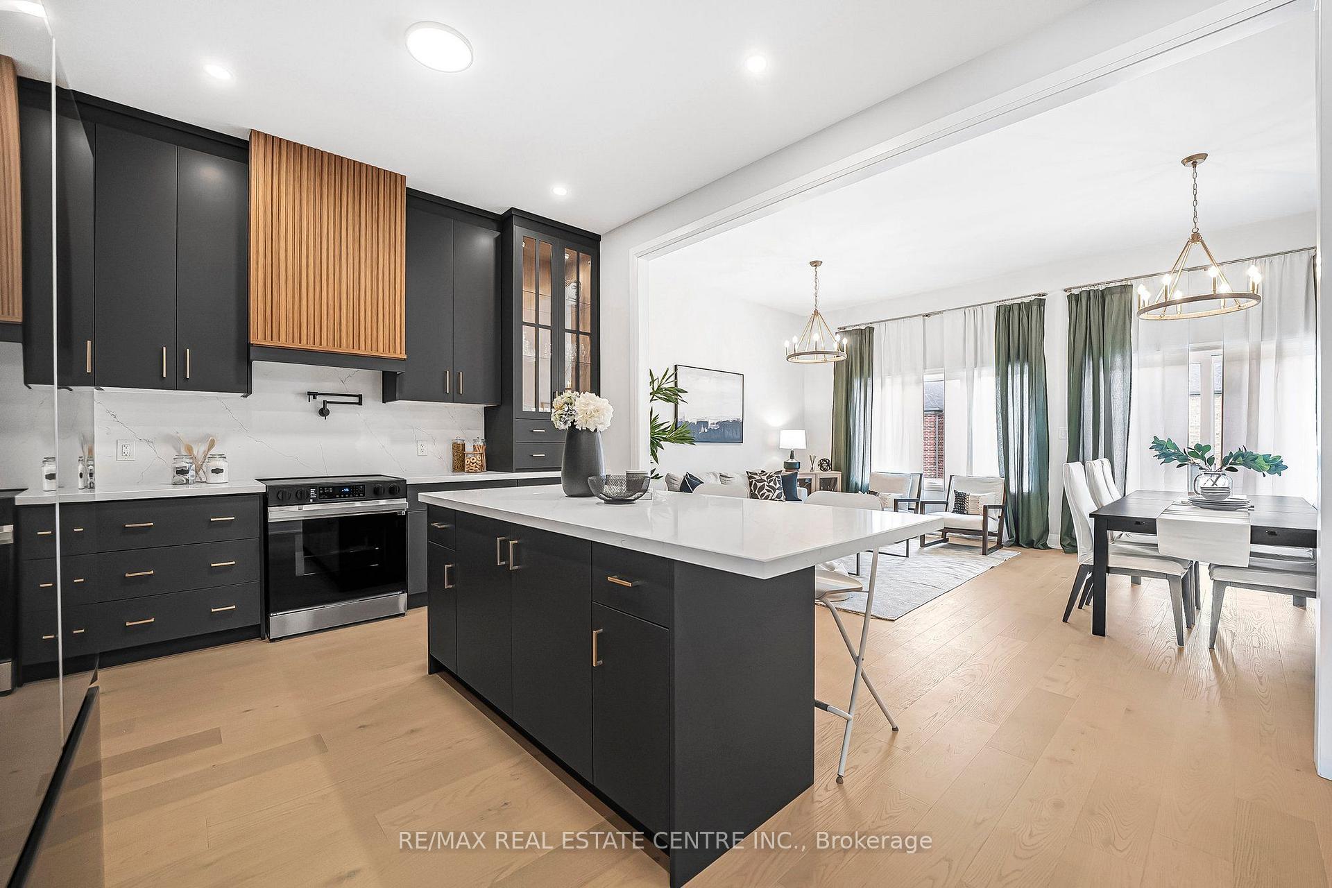 Photo 11 of 99 Hillcrest Road, Port Colborne, Main Street — HOMEH