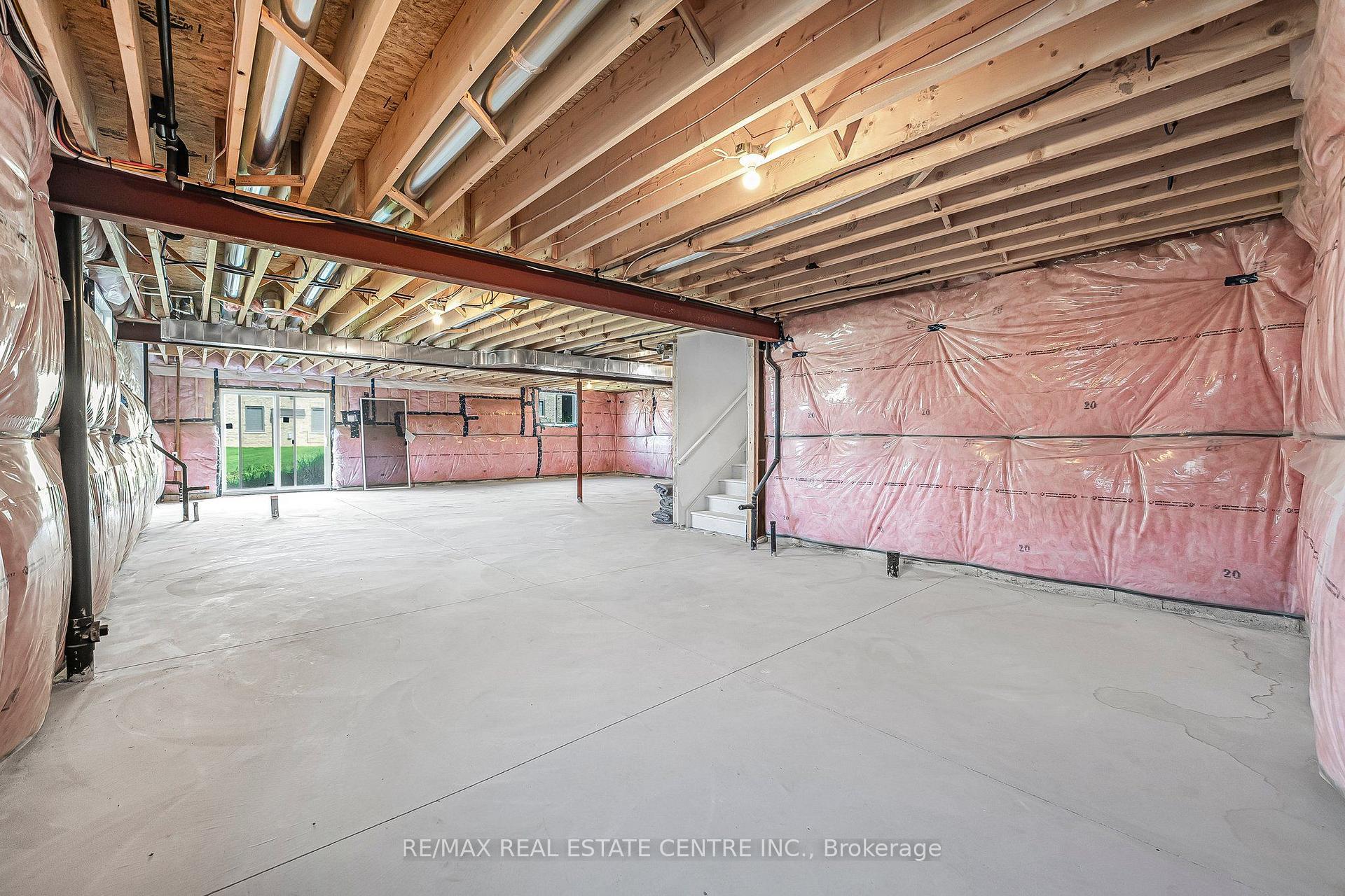Photo 38 of 99 Hillcrest Road, Port Colborne, Main Street — HOMEH
