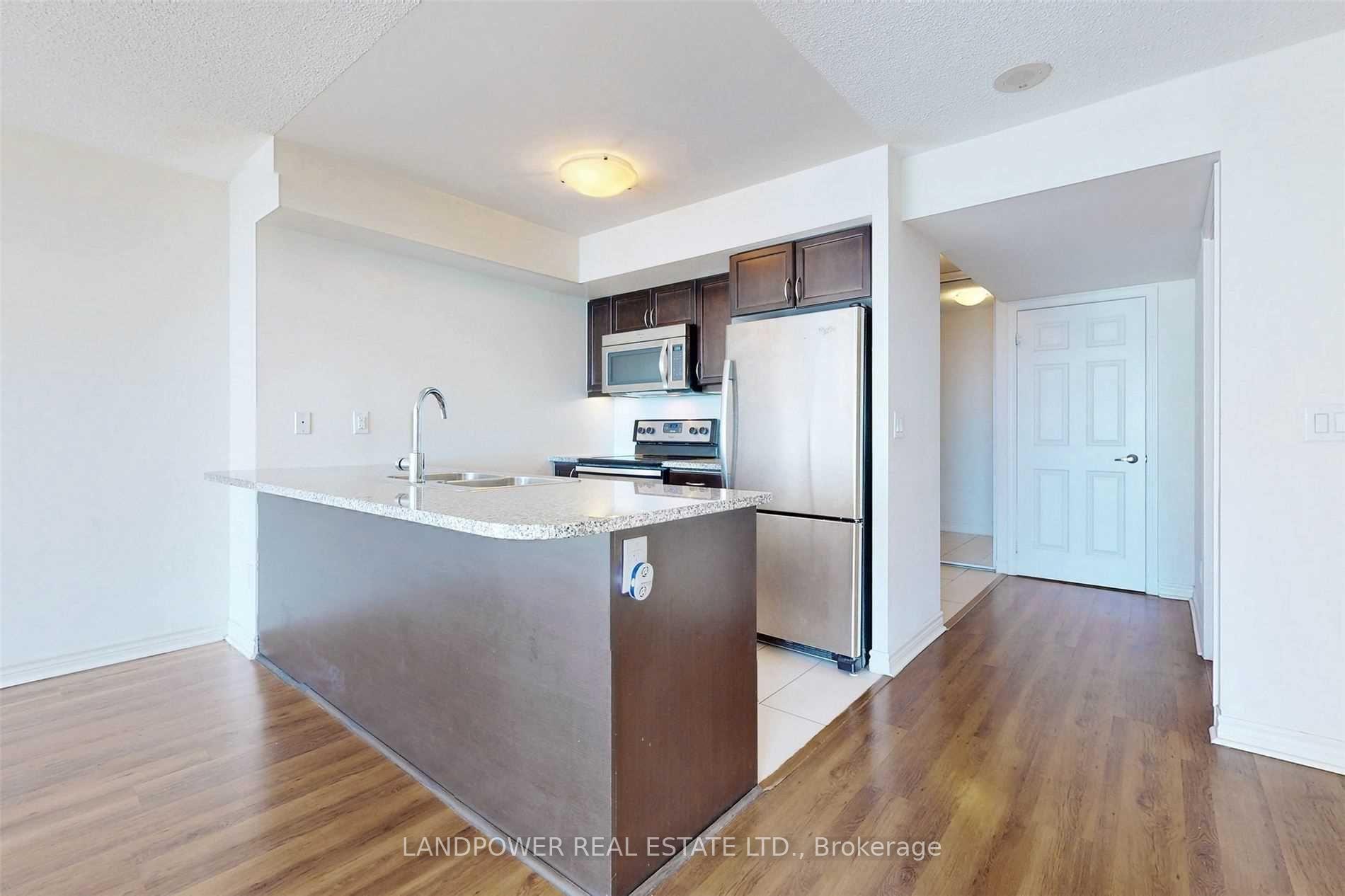 Photo 8 of Unit 3315, 19 Grand Trunk Crescent, Toronto, Waterfront Communities — HOMEH