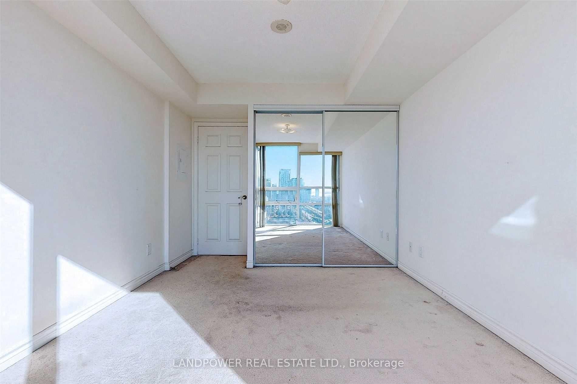 Photo 20 of Unit 3315, 19 Grand Trunk Crescent, Toronto, Waterfront Communities — HOMEH