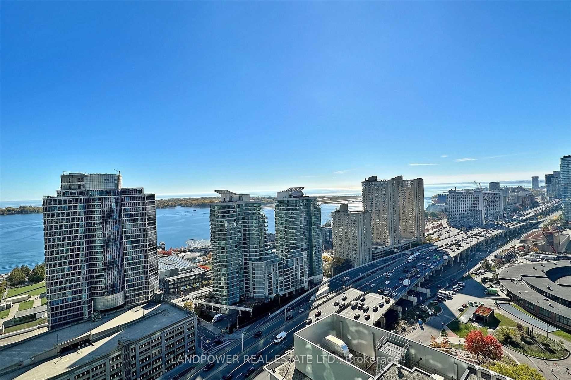 Photo 27 of Unit 3315, 19 Grand Trunk Crescent, Toronto, Waterfront Communities — HOMEH