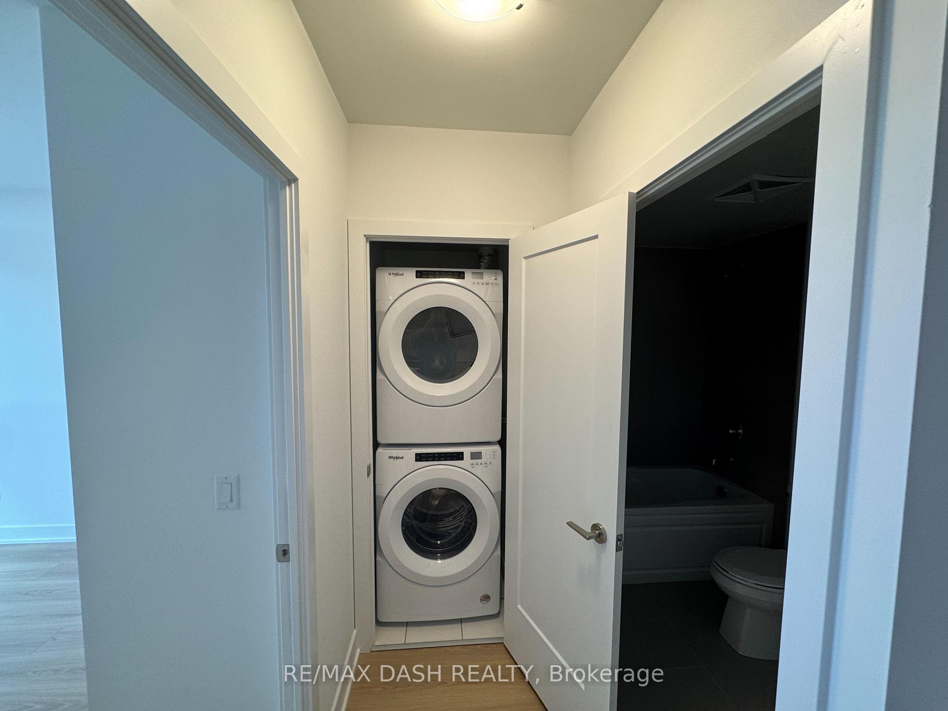 Photo 11 of Unit 924, 2545 Simcoe Street N, Oshawa, Windfields — HOMEH
