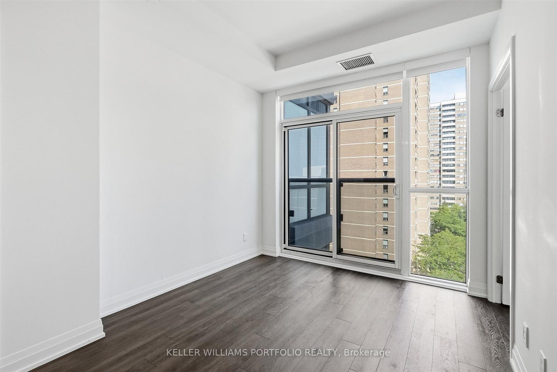 Photo 11 of Unit 811, 286 Main Street, Toronto, East End-Danforth — HOMEH