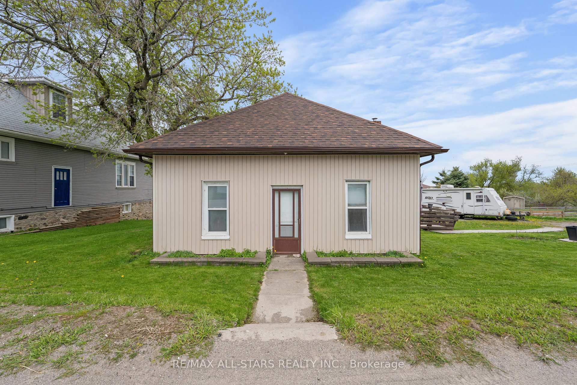 Photo 3 of 4094 Highway 35, Kawartha Lakes, Fenelon — HOMEH