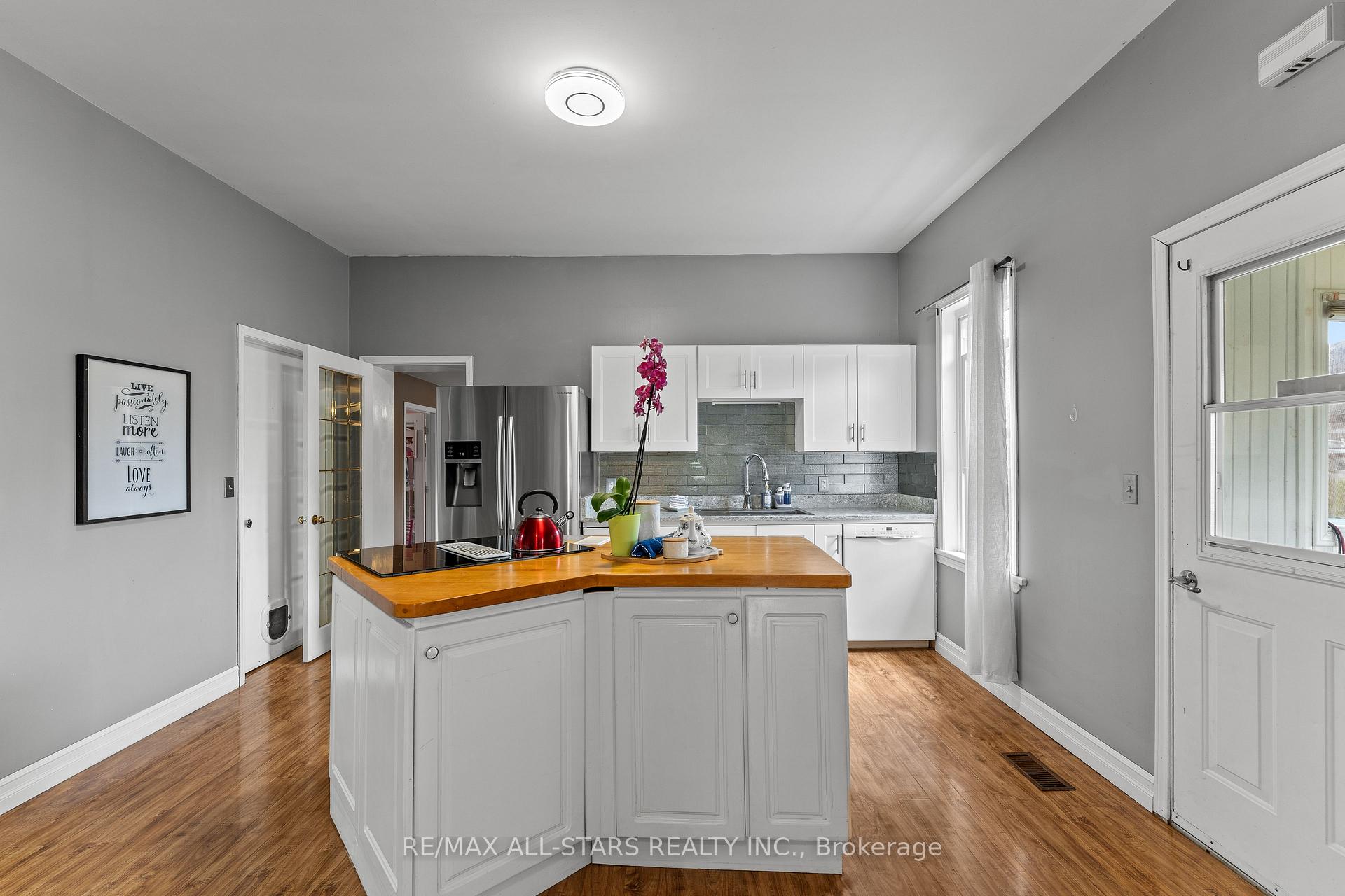 Photo 6 of 4094 Highway 35, Kawartha Lakes, Fenelon — HOMEH