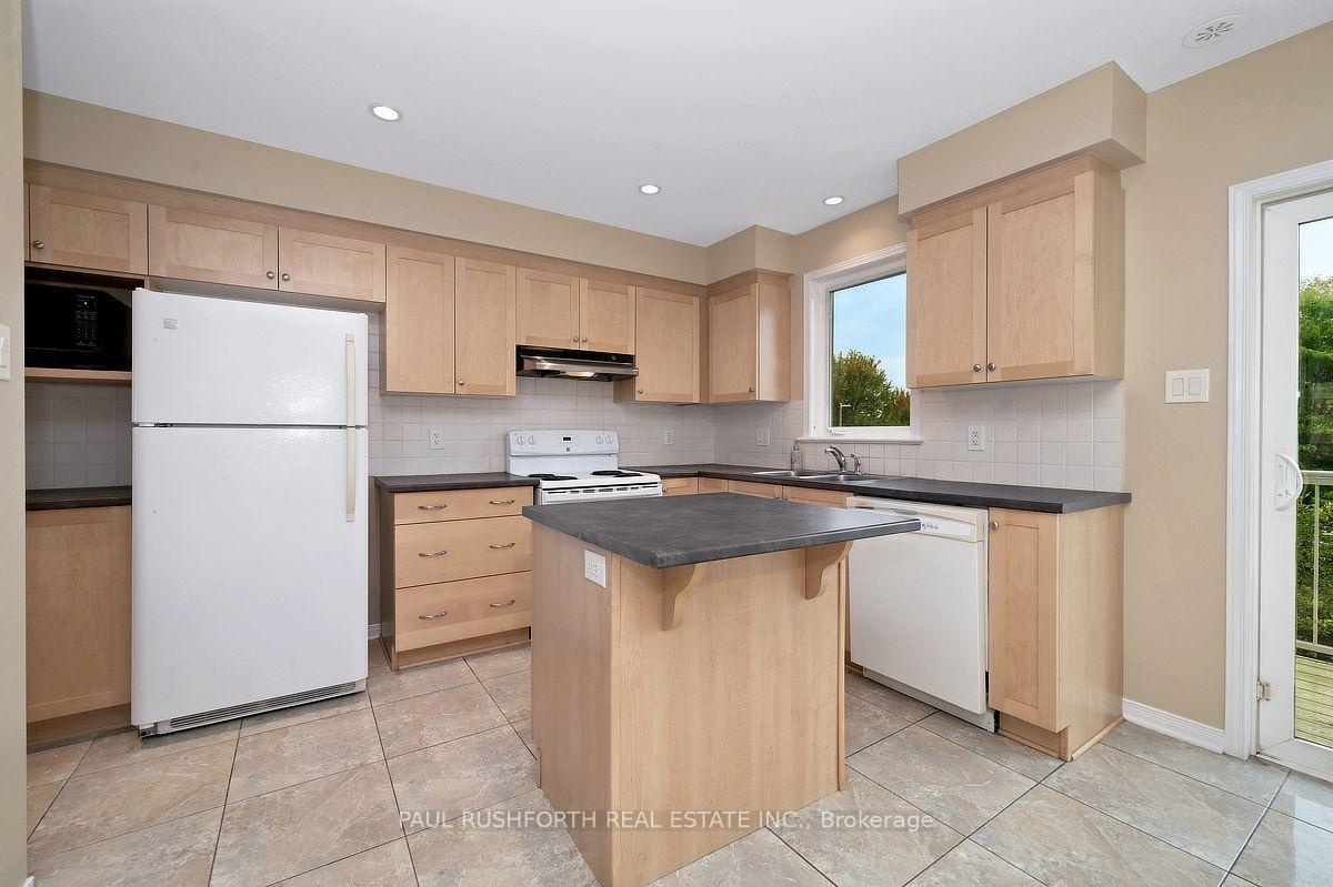 Photo 15 of 301 Mosaic Private, Ottawa, Kanata - Morgan's Grant/South March — HOMEH