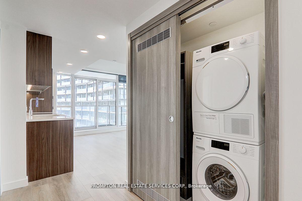 Photo 4 of Unit 1111, 38 Widmer Street, Toronto, Waterfront Communities — HOMEH