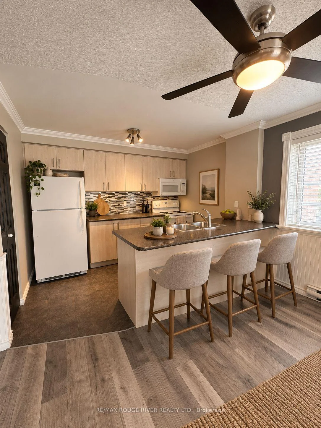 Photo 17 of Unit 210, 91 Aspen Springs Drive, Clarington, Bowmanville — HOMEH