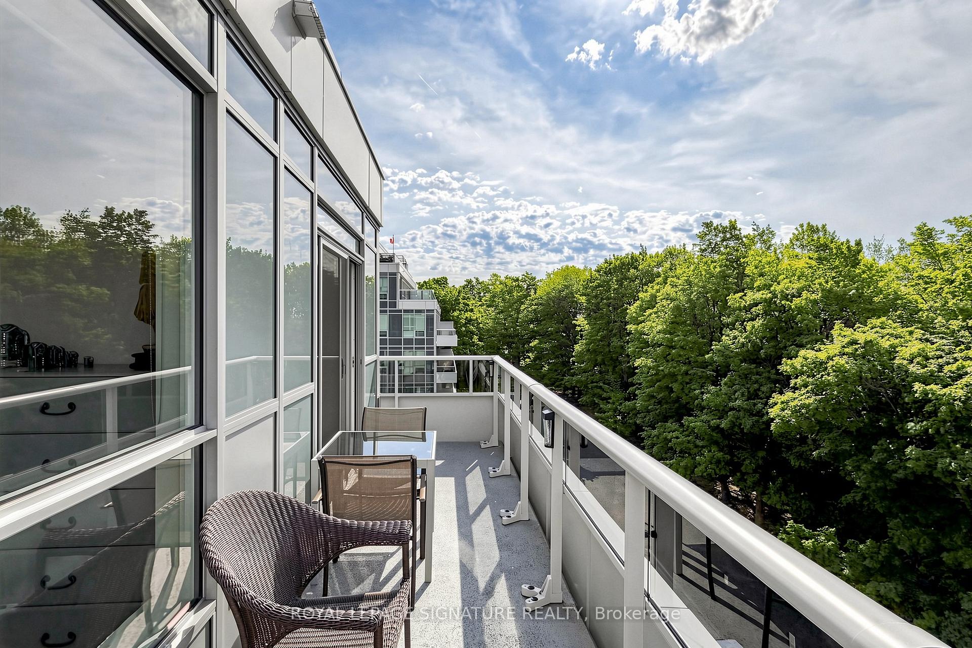 Photo of Unit 503, 3121 Sheppard Avenue E