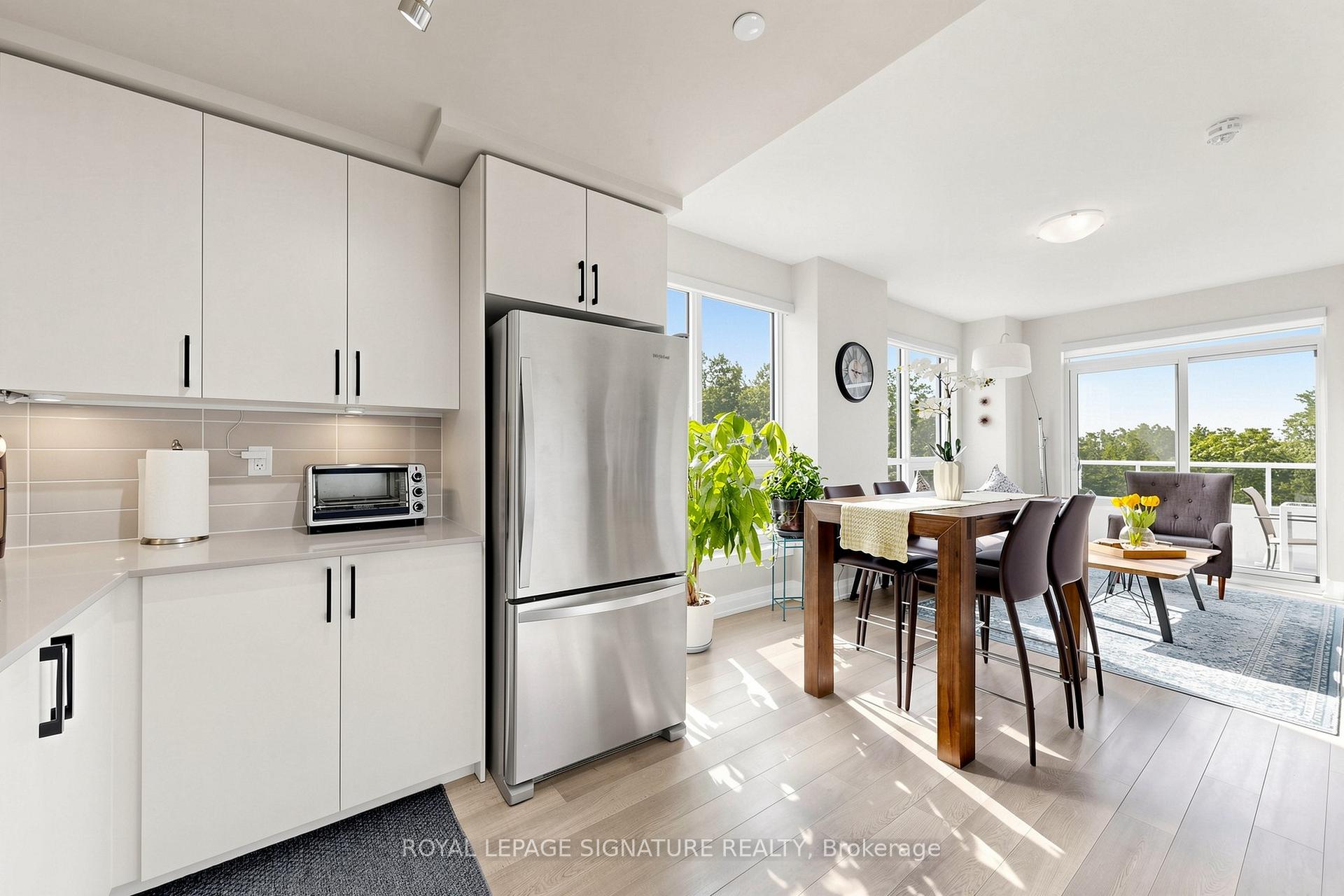 Photo 8 of Unit 503, 3121 Sheppard Avenue E, Scarborough, Tam O'Shanter-Sullivan — HOMEH