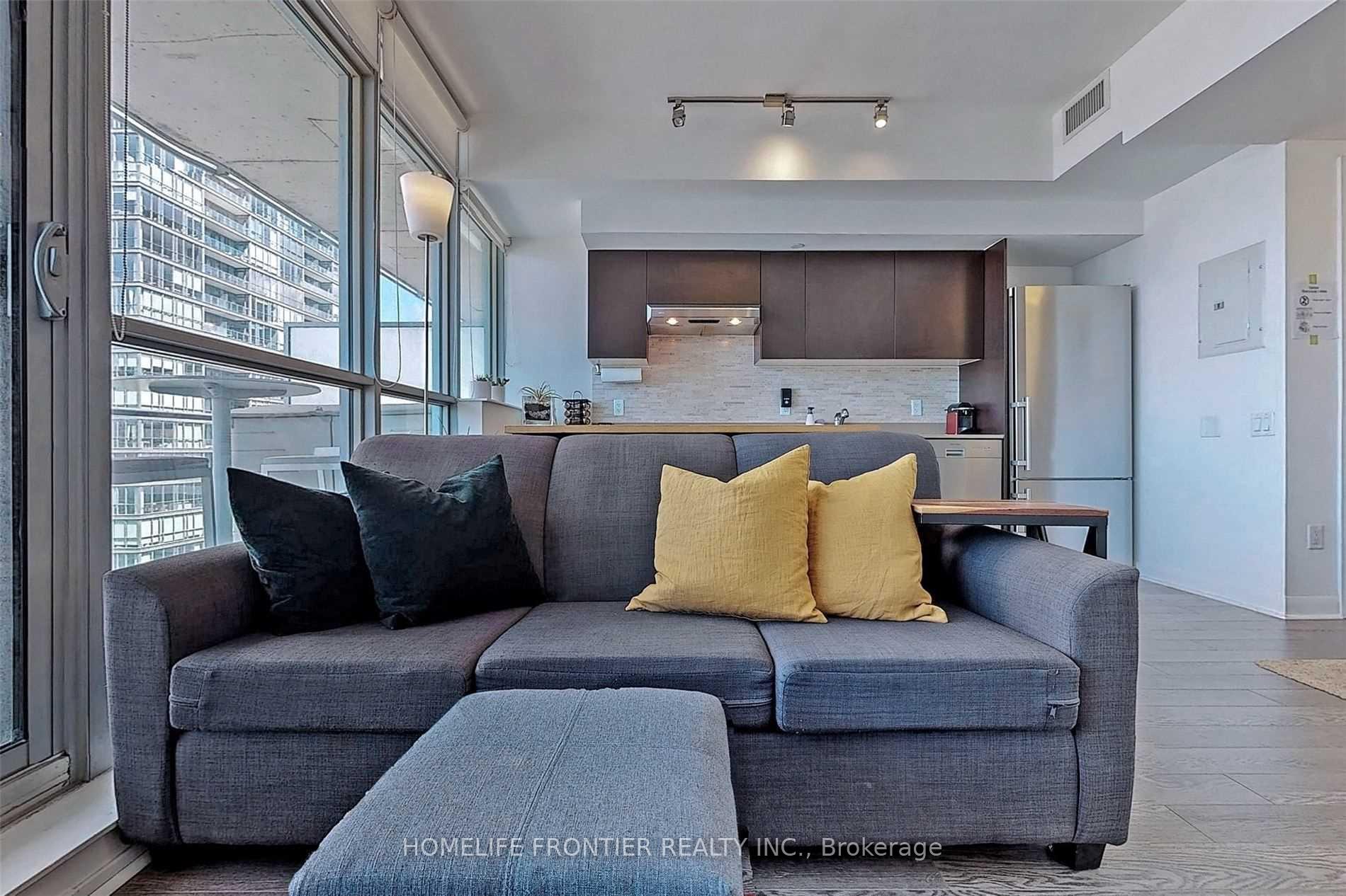 Photo 10 of Unit 2501, 375 King Street W, Toronto, Waterfront Communities — HOMEH