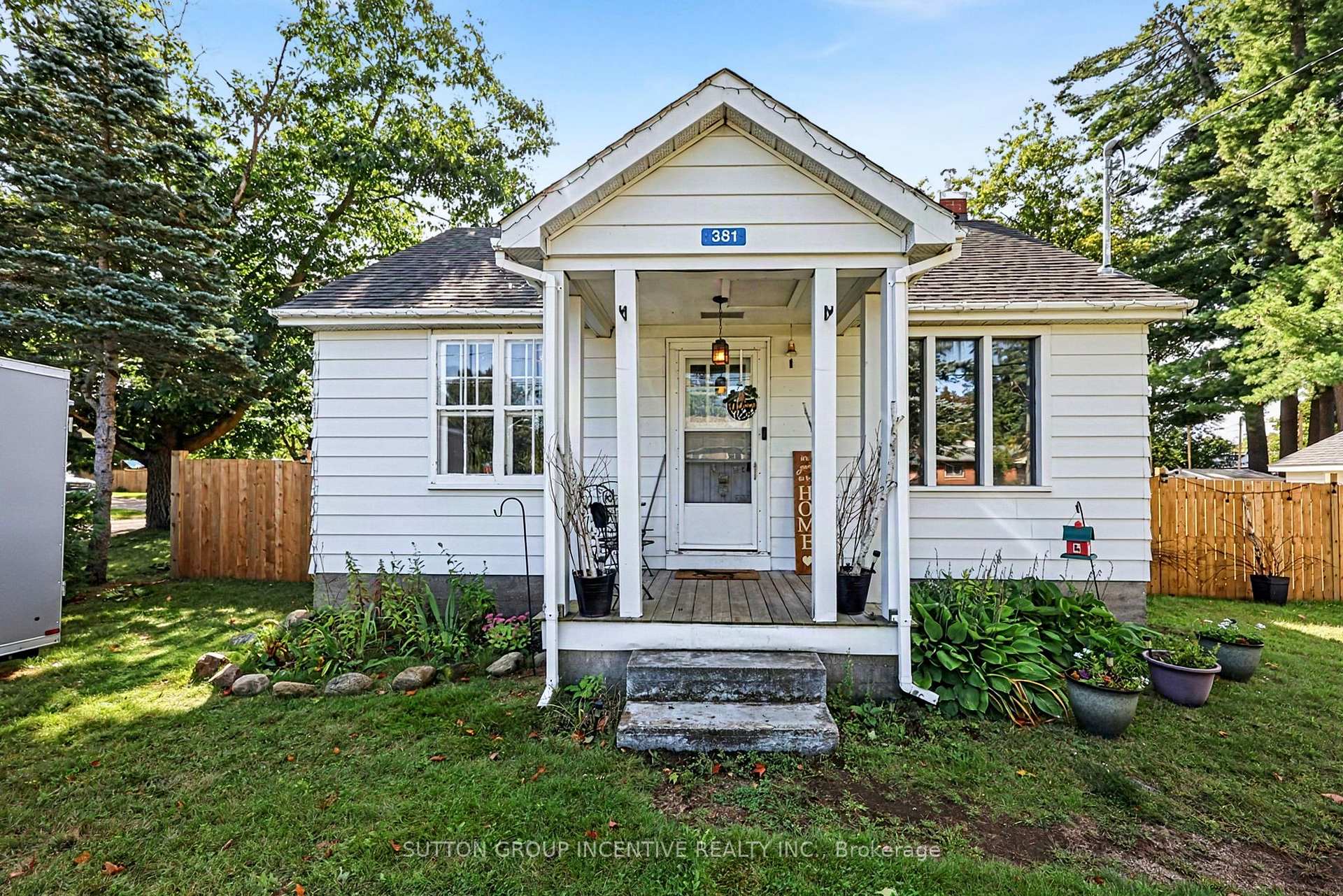 Photo 9 of 381 David Street E, Gravenhurst, Muskoka (S) — HOMEH