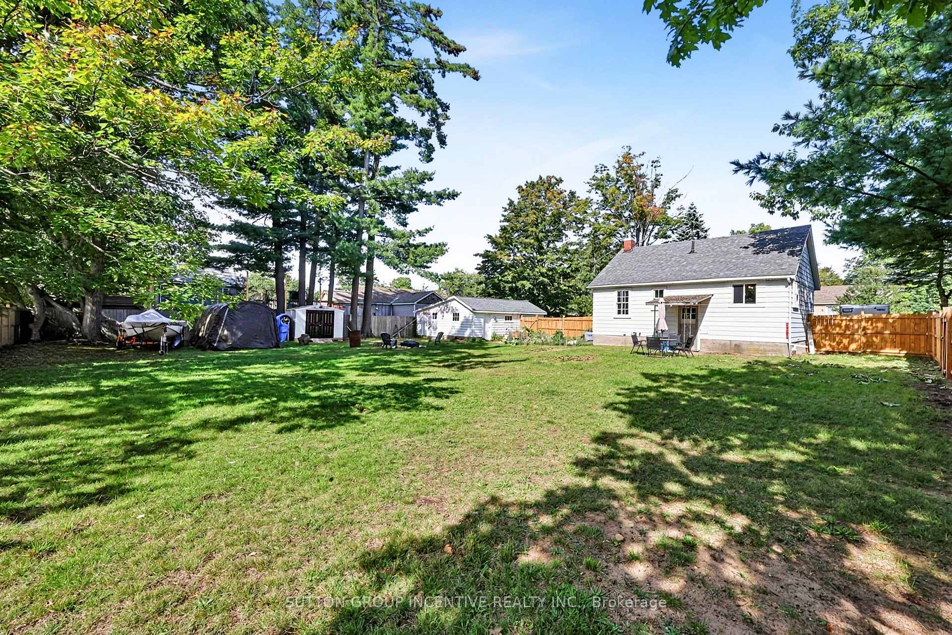 Photo 31 of 381 David Street E, Gravenhurst, Muskoka (S) — HOMEH