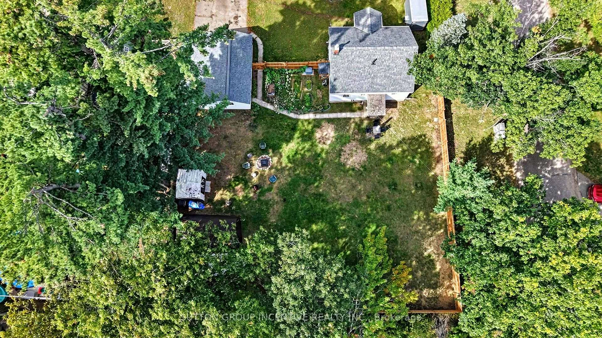 Photo 36 of 381 David Street E, Gravenhurst, Muskoka (S) — HOMEH
