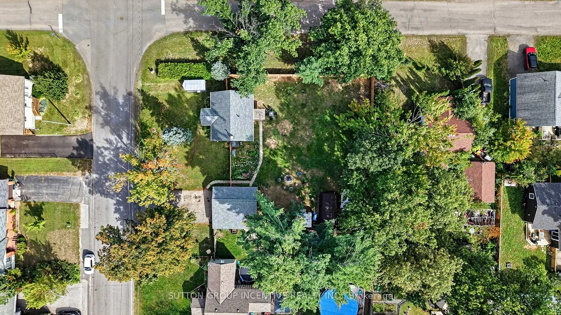 Photo 37 of 381 David Street E, Gravenhurst, Muskoka (S) — HOMEH