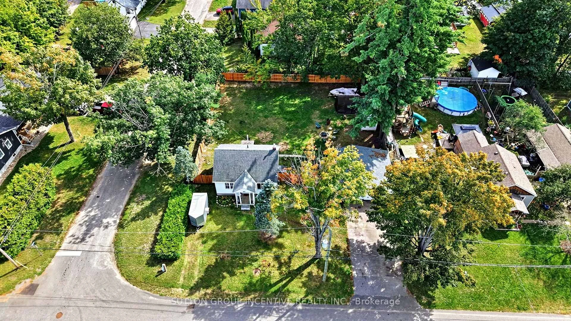 Photo 39 of 381 David Street E, Gravenhurst, Muskoka (S) — HOMEH