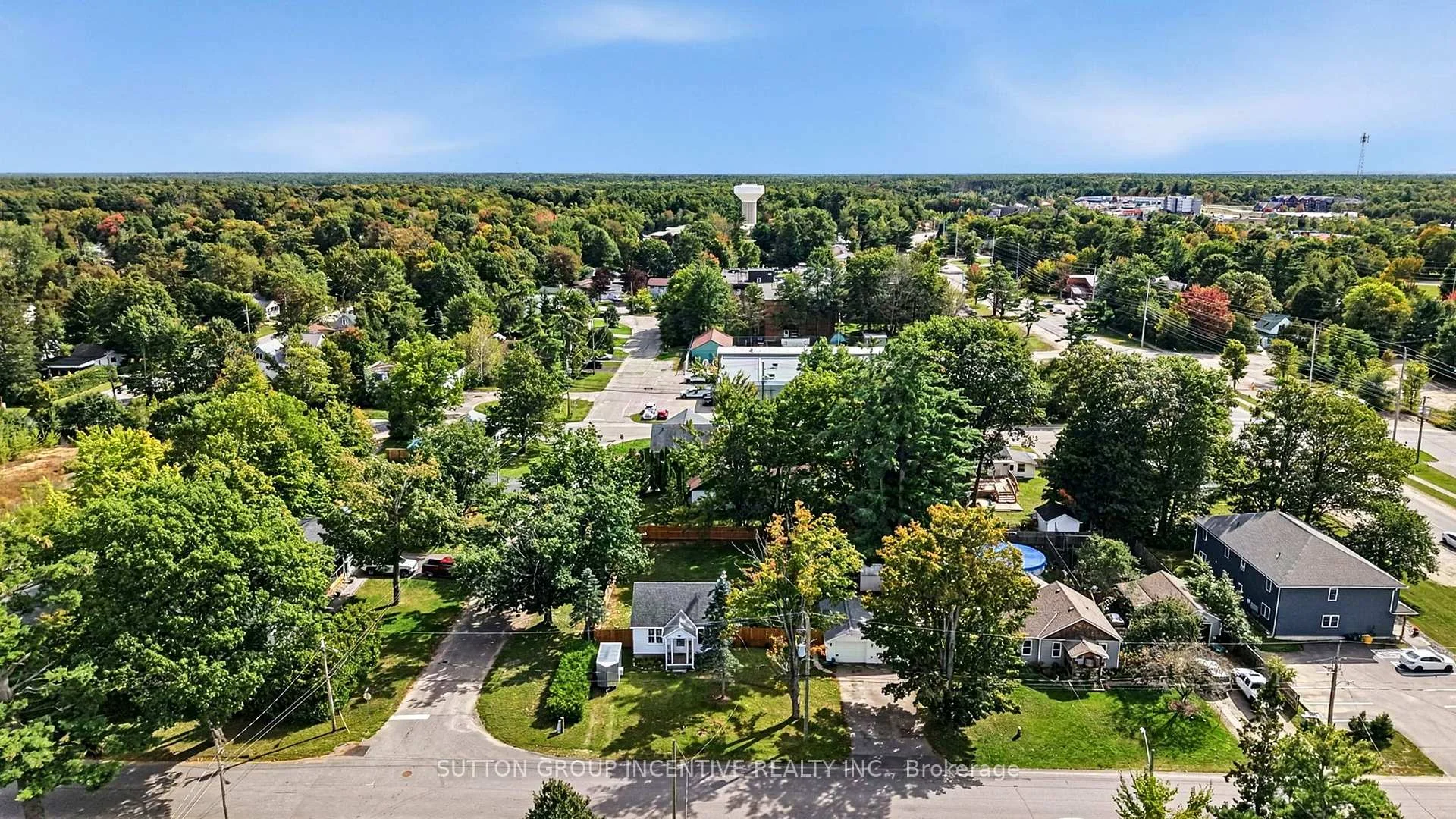 Photo 41 of 381 David Street E, Gravenhurst, Muskoka (S) — HOMEH