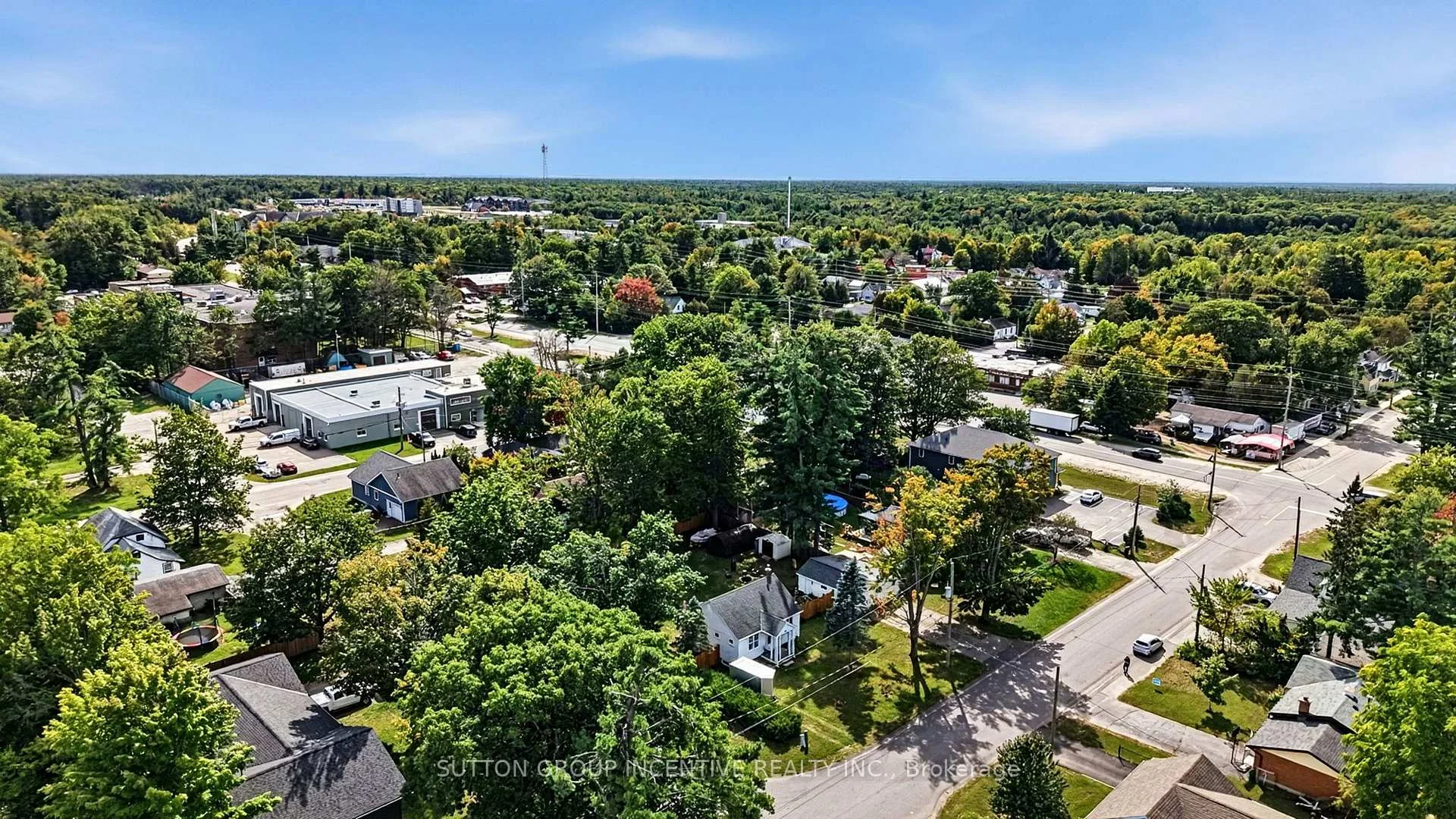 Photo 42 of 381 David Street E, Gravenhurst, Muskoka (S) — HOMEH