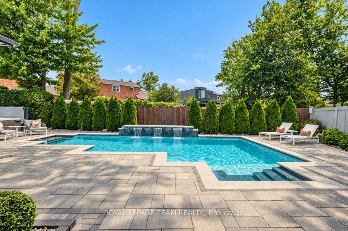 Photo 45 of 7 Charnwood Court, Ottawa, Pineglen/Country Place — HOMEH