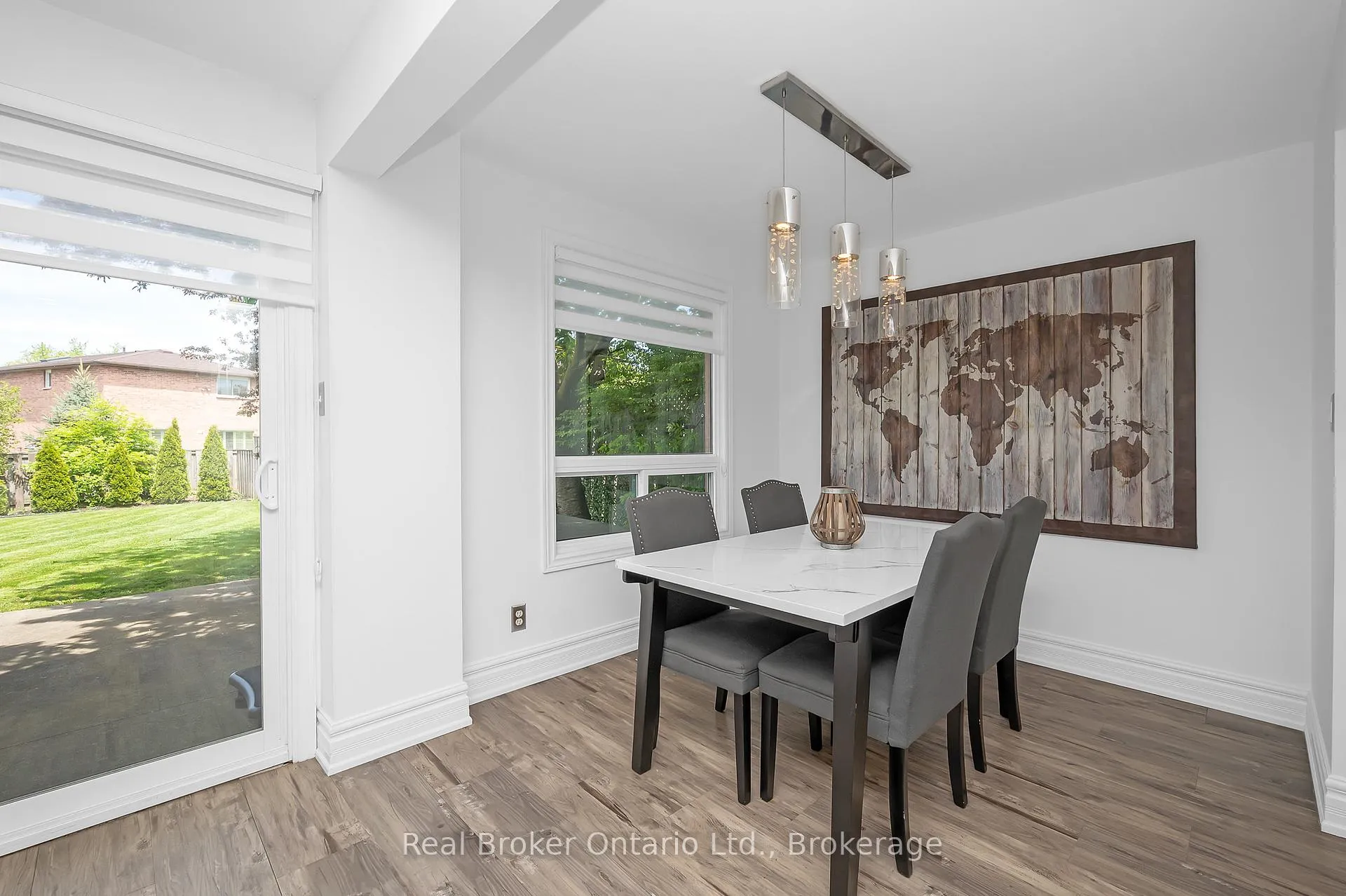 Photo 11 of 353 Macintosh Drive, Hamilton, Stoney Creek — HOMEH