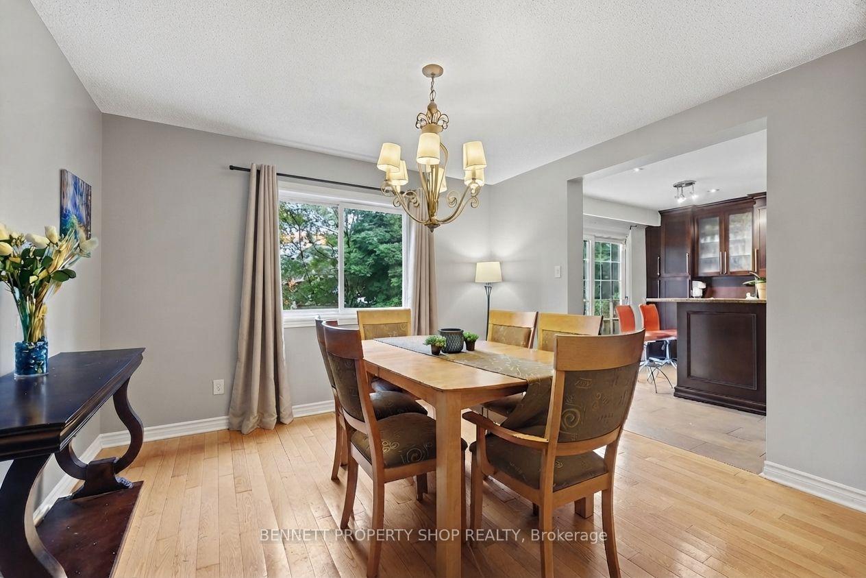 Photo 7 of 1879 Leclair Crescent, Ottawa, Queenswood Heights South — HOMEH