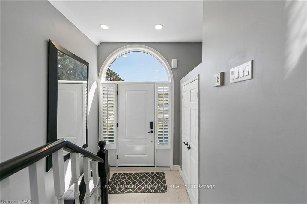 Photo 6 of 73 Windhaven Place, Oakville, Bronte — HOMEH