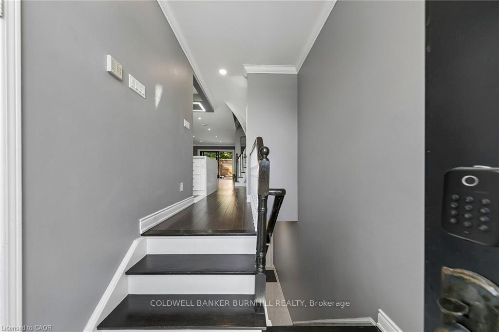 Photo 7 of 73 Windhaven Place, Oakville, Bronte — HOMEH