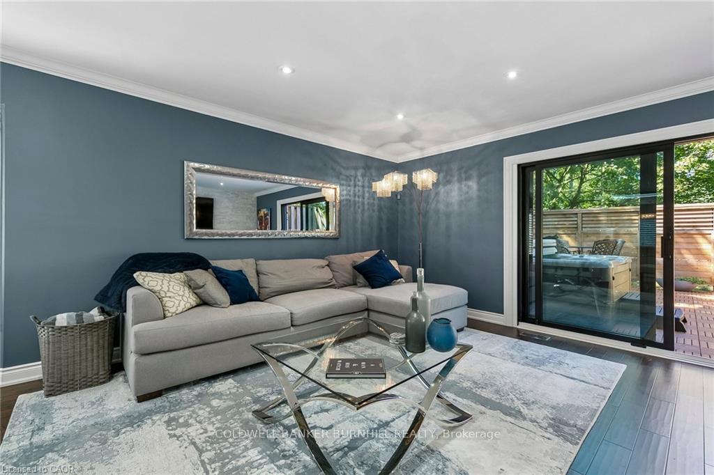 Photo 16 of 73 Windhaven Place, Oakville, Bronte — HOMEH