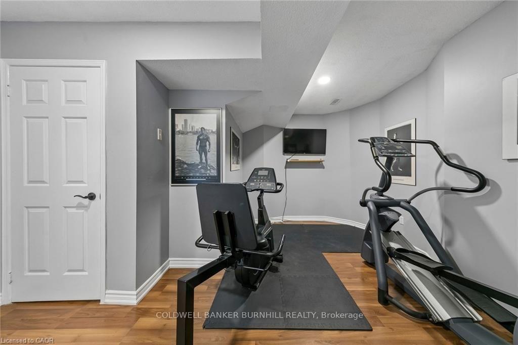 Photo 37 of 73 Windhaven Place, Oakville, Bronte — HOMEH