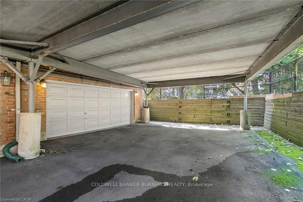 Photo 39 of 73 Windhaven Place, Oakville, Bronte — HOMEH
