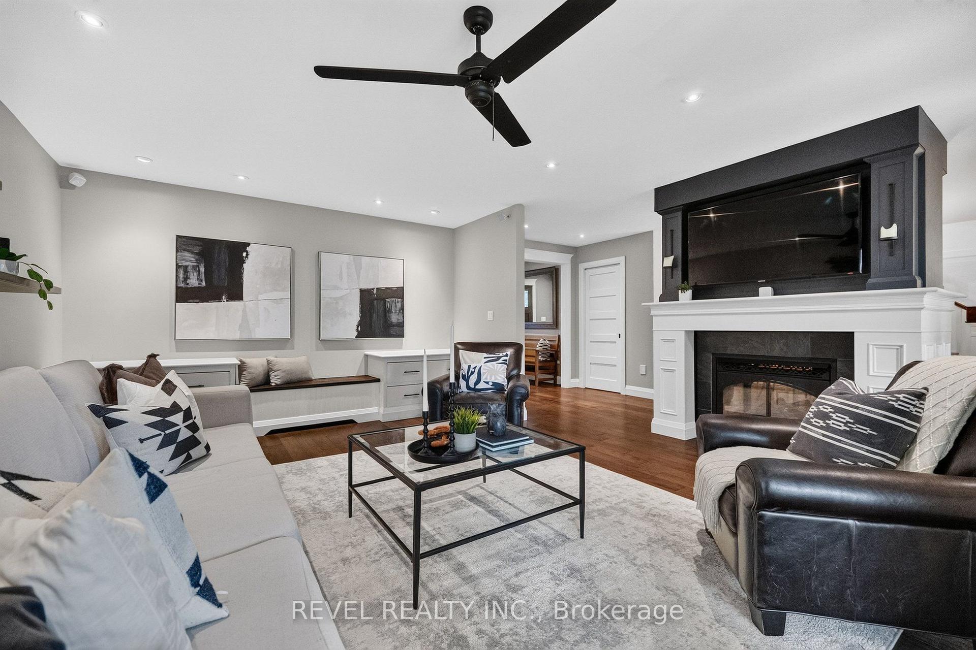 Photo 8 of 100 Robinwood Crescent, Milton, Old Milton — HOMEH