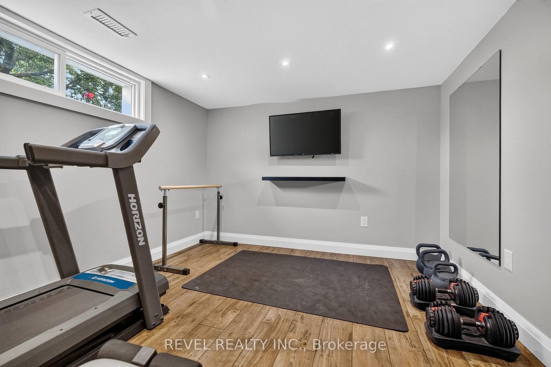 Photo 42 of 100 Robinwood Crescent, Milton, Old Milton — HOMEH